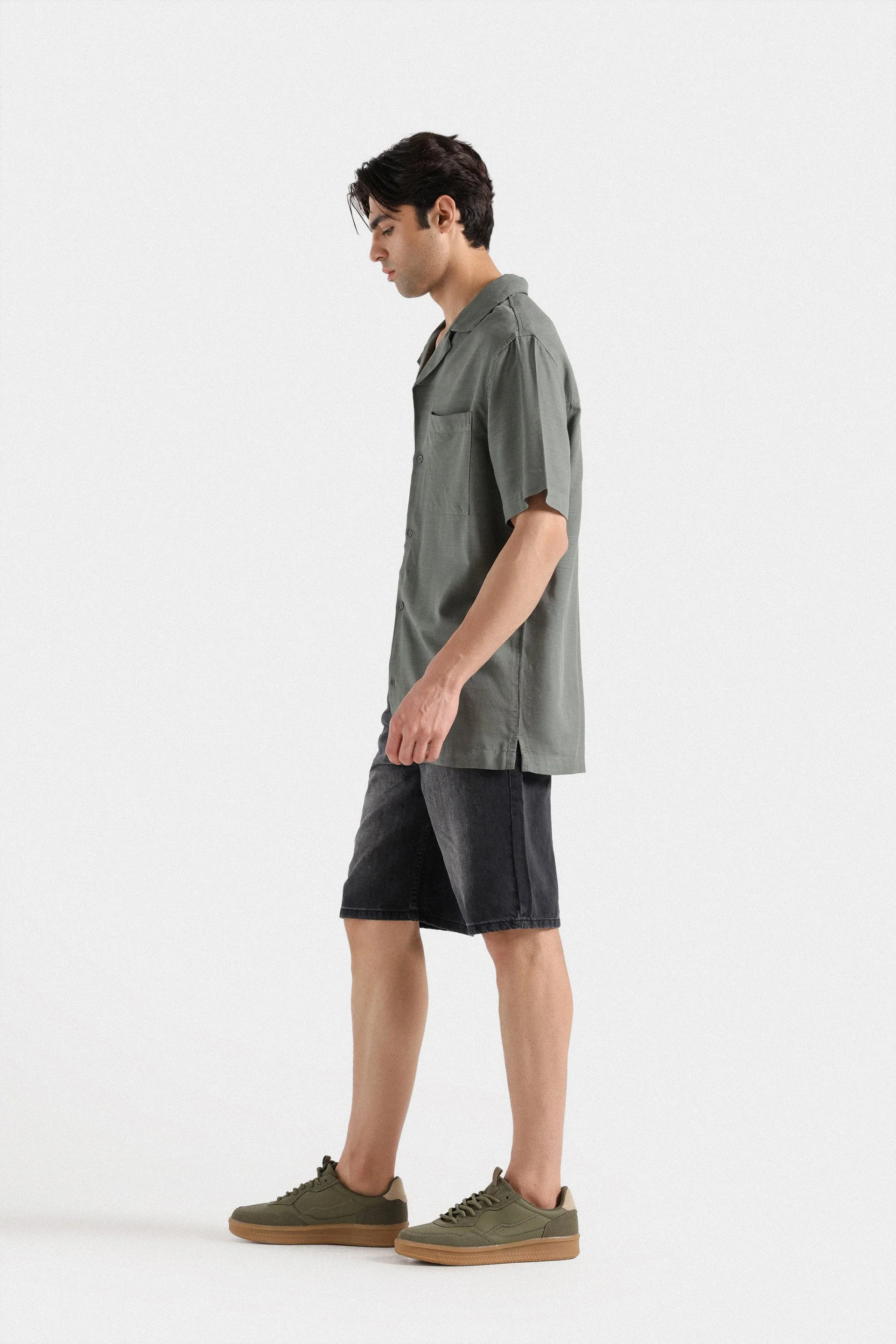 Basic Denim Shorts - Image 3