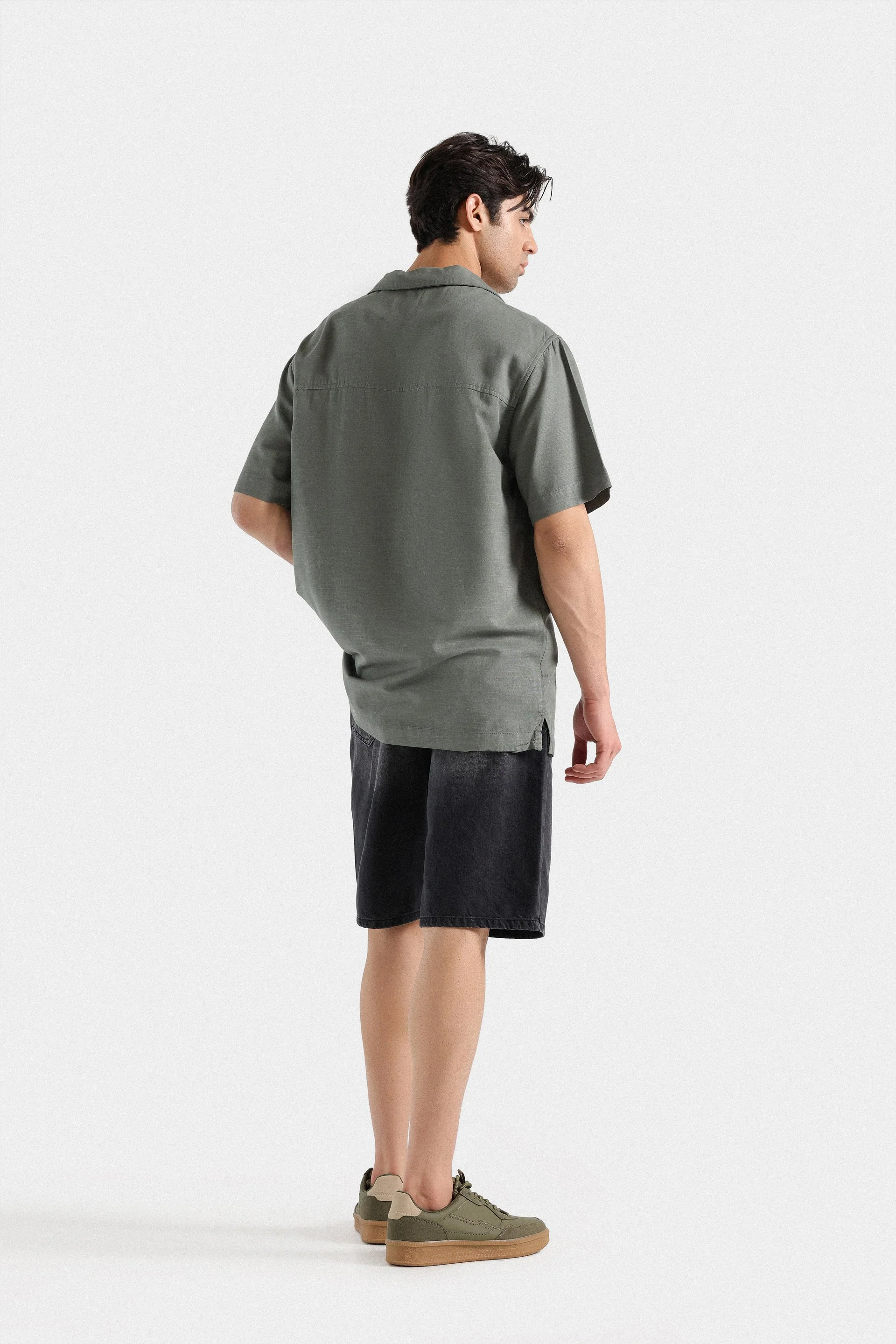 Basic Denim Shorts - Image 4