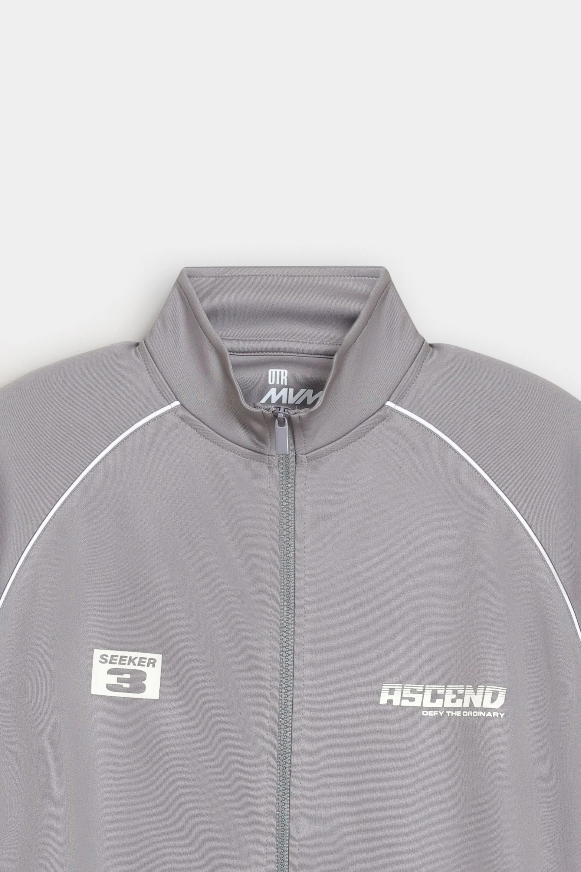Activewear Raglan Sleeves Zipper - Image 6