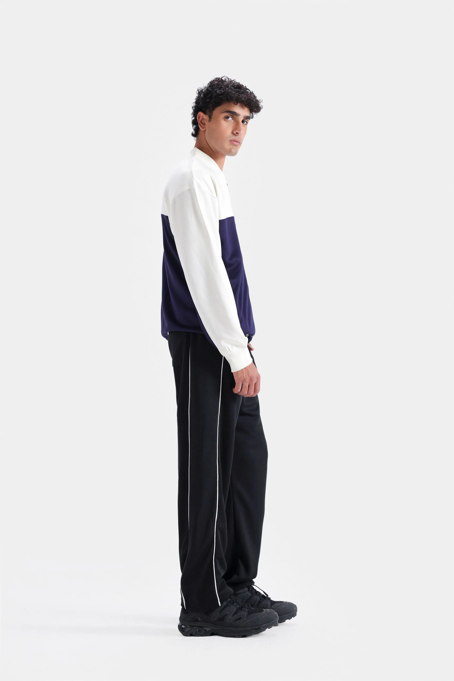 Activewear Color Block Zipper - Image 3