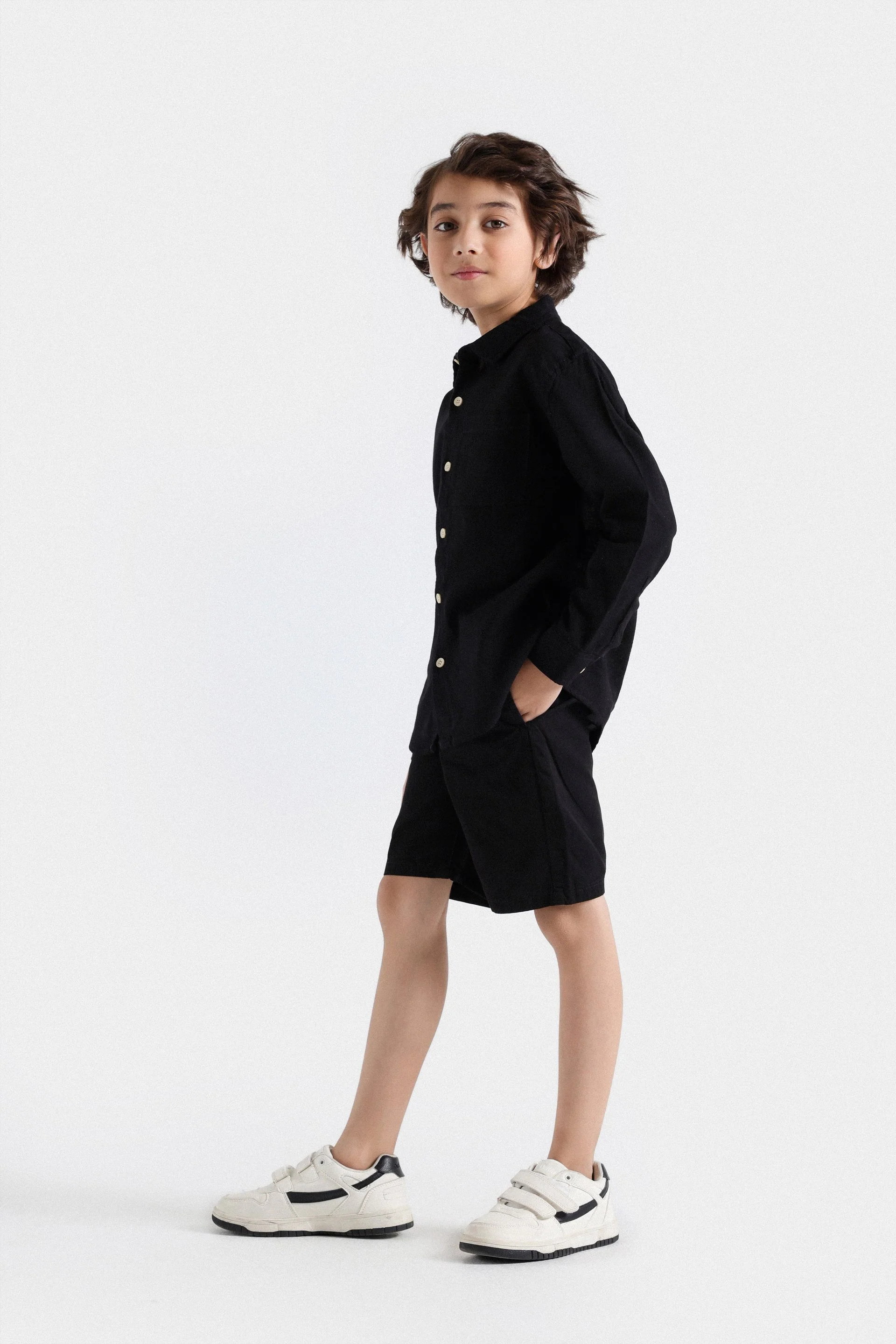 Basic Oxford Shirt - Image 15