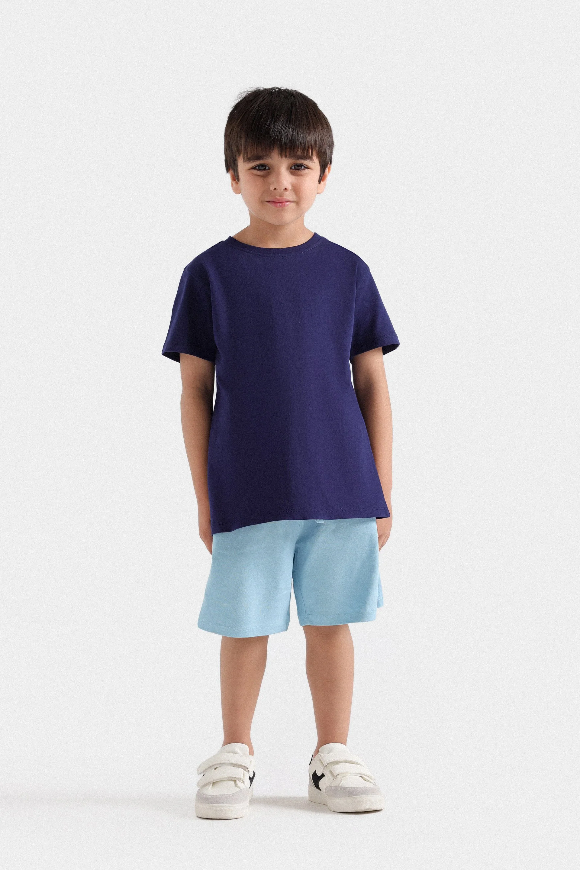 Basic T-Shirt - Image 4