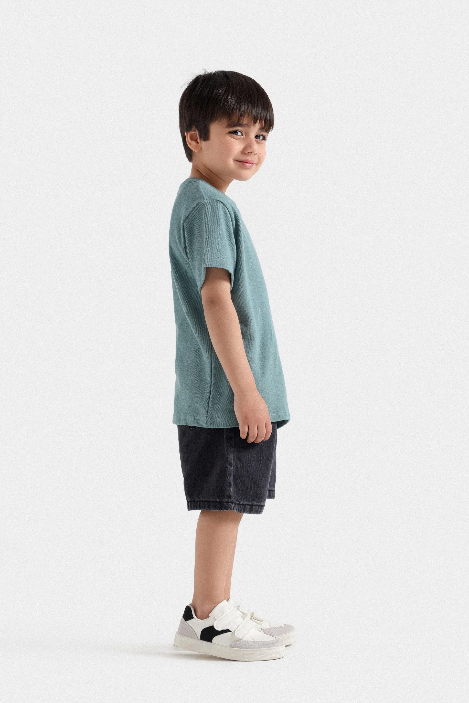 Basic Ribbed T-Shirt - Image 11