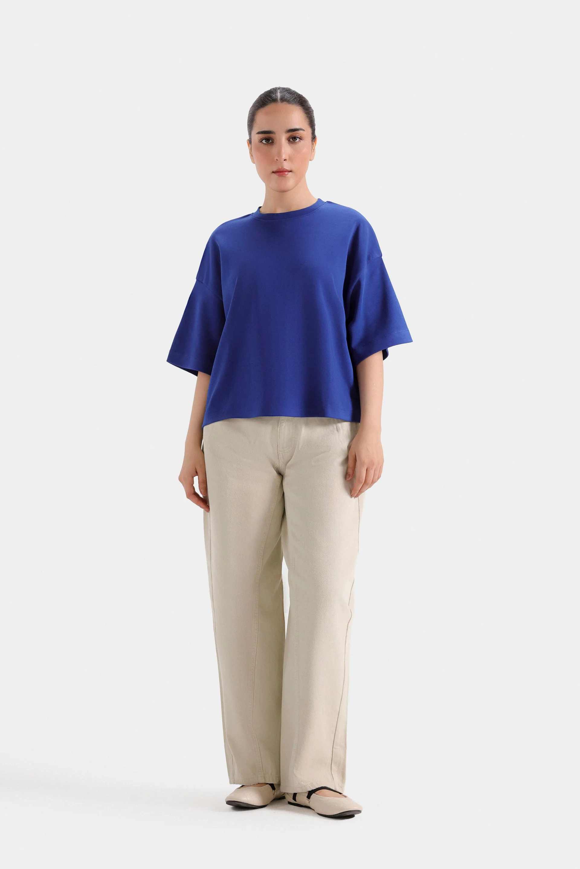 Cropped Basic T-Shirt - Image 8