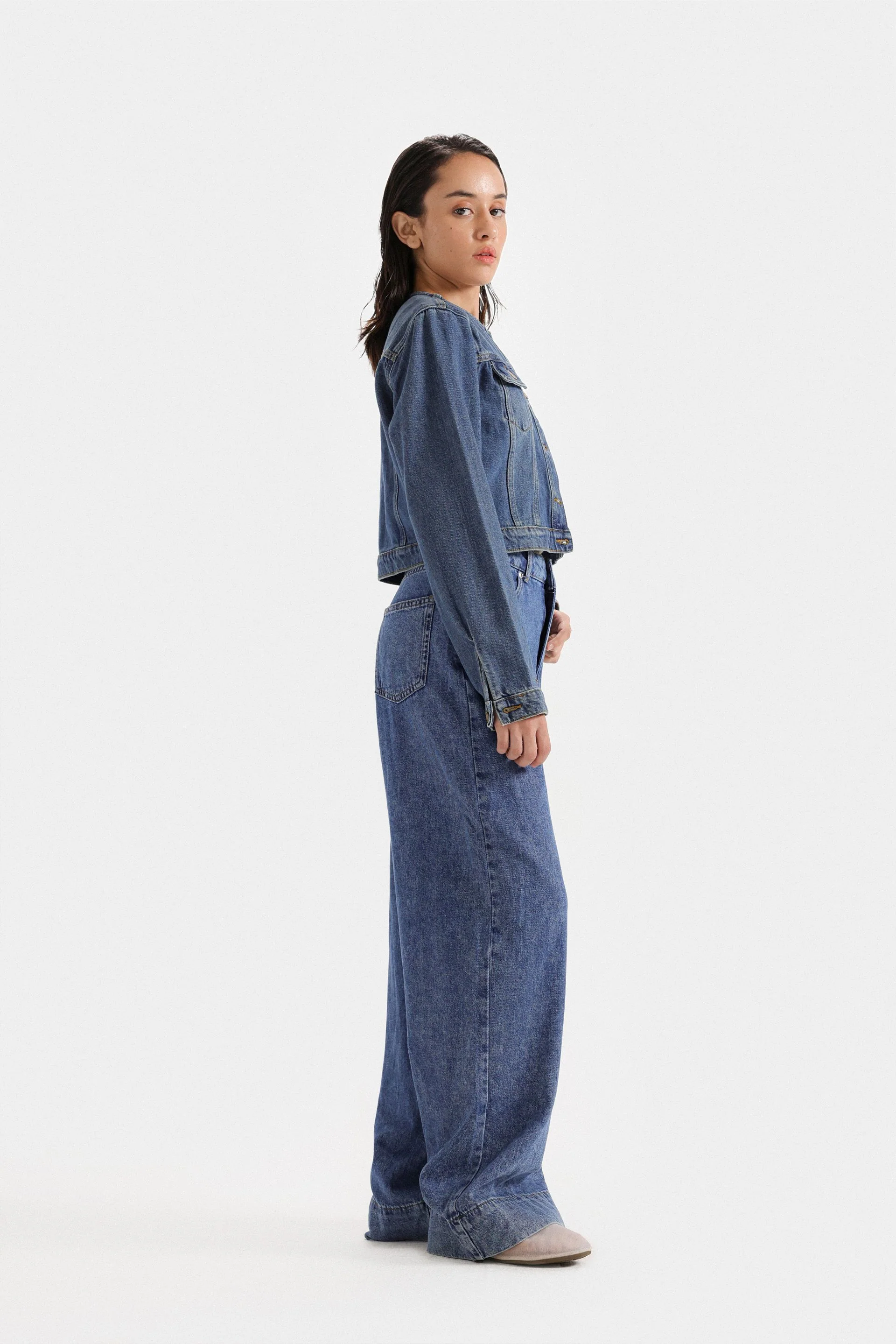 Super Cropped Denim Jacket - Image 4