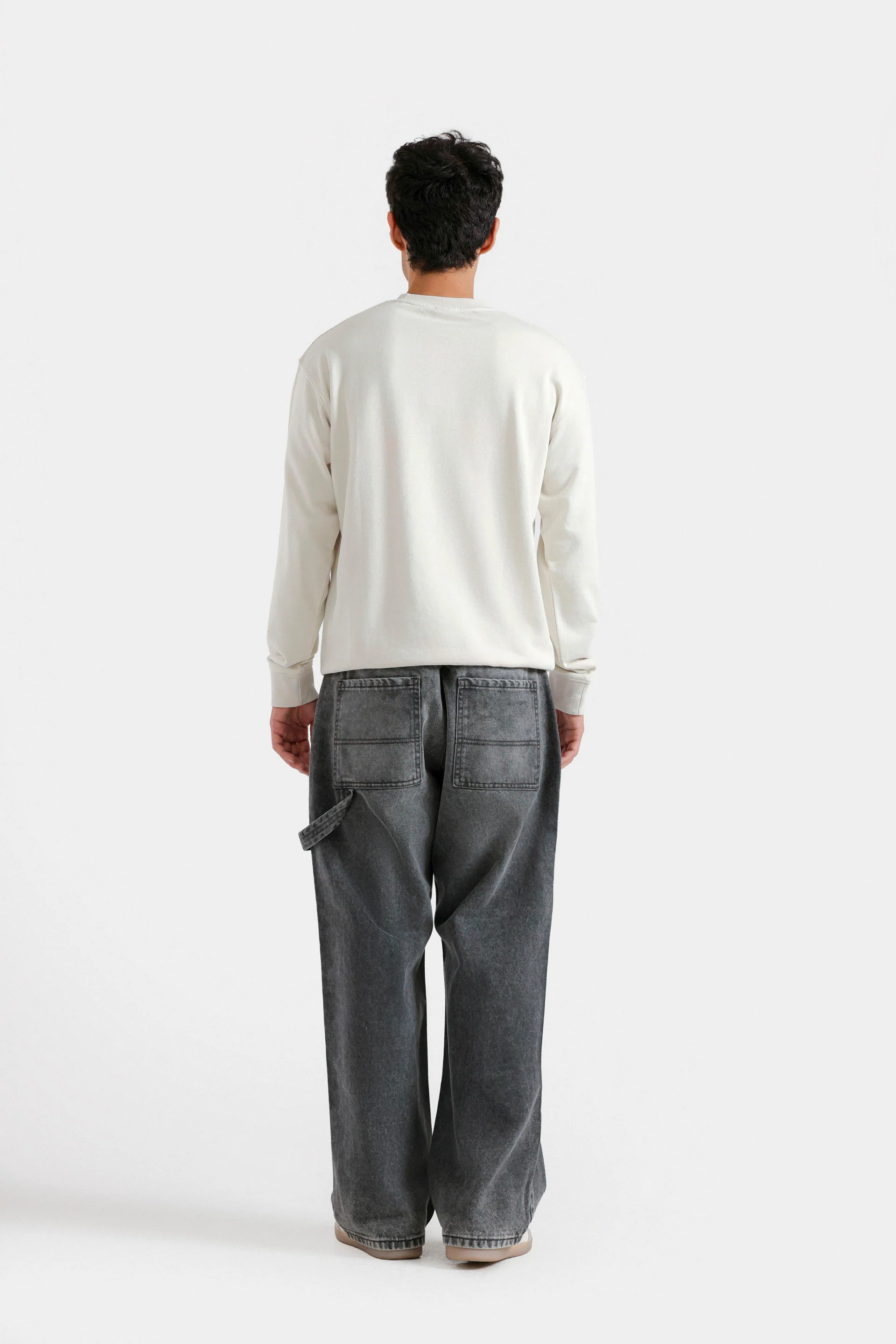 Basic Crew Neck Sweatshirt - Image 18