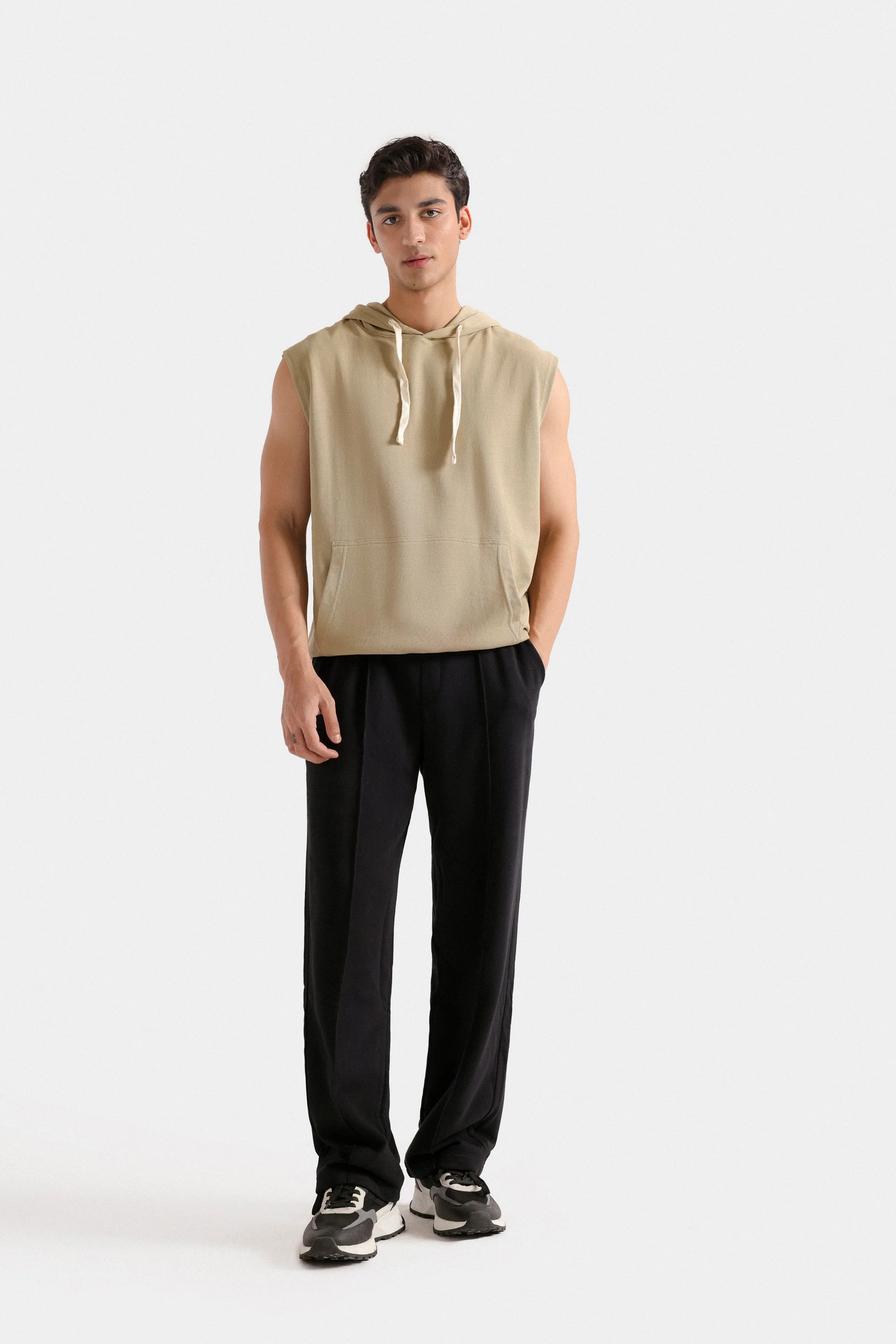 Basic Vest Hoodie - Image 8