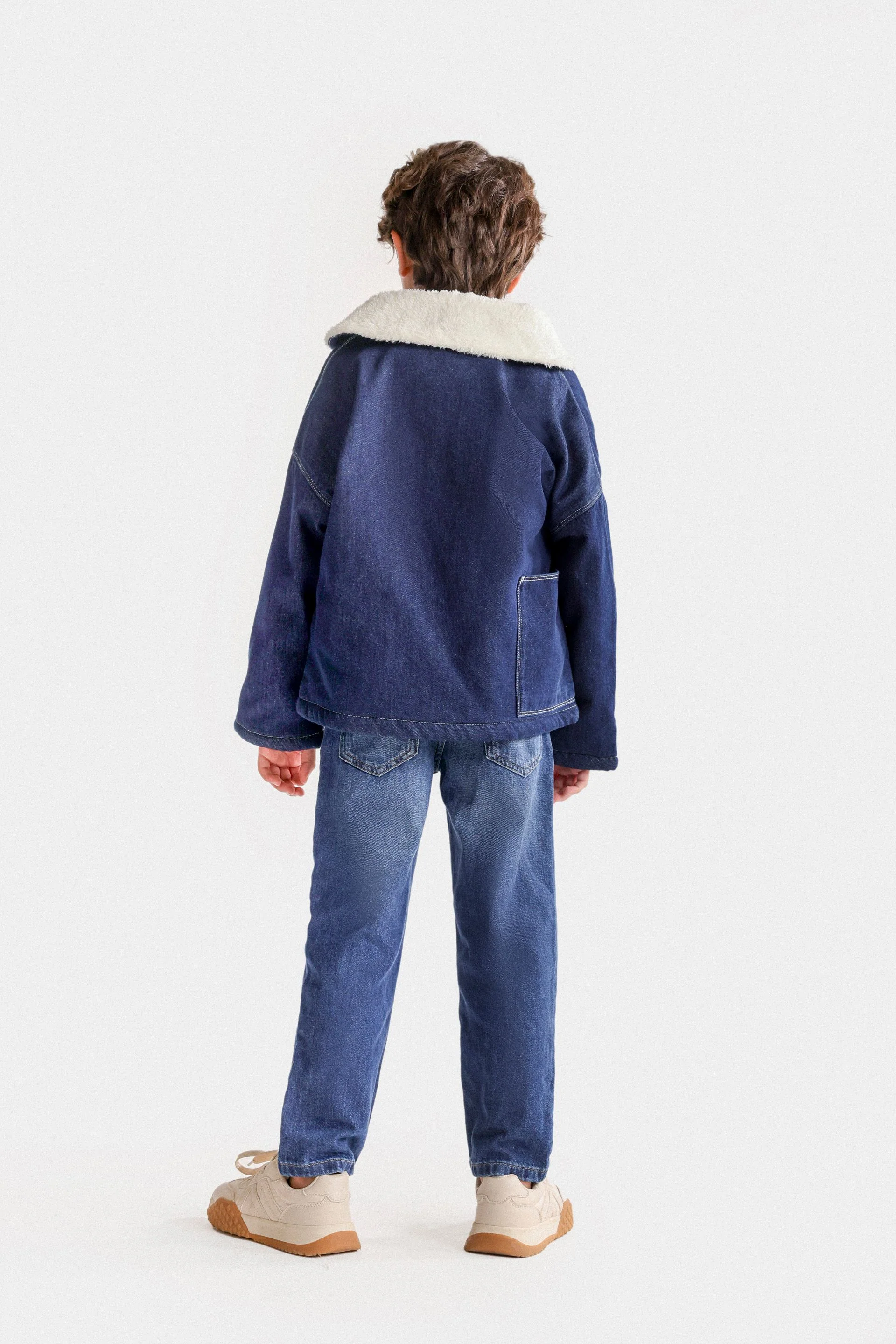 Denim Jacket With Sherpa Collar - Image 6