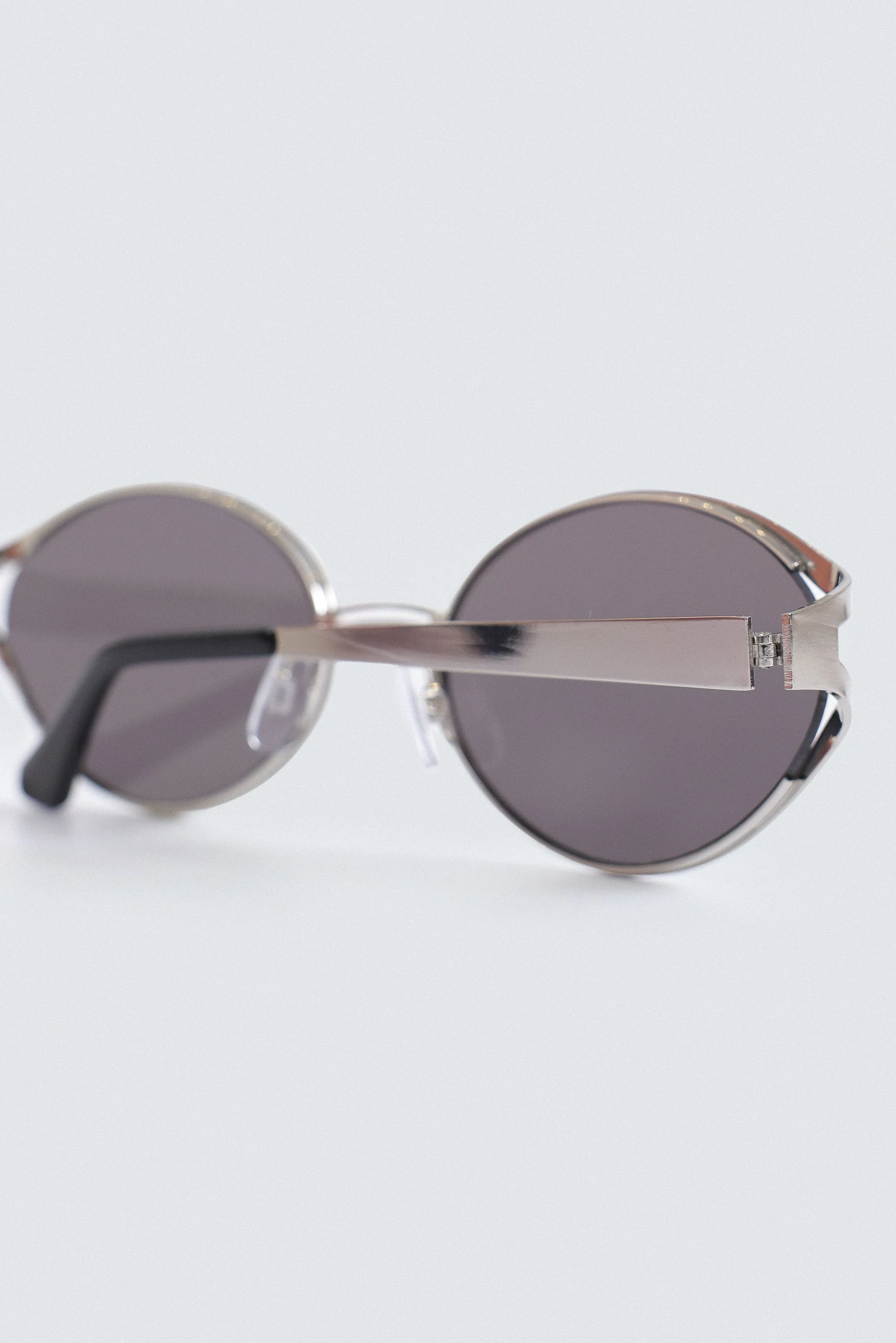 Oval Tinted Sunglasses - Image 3