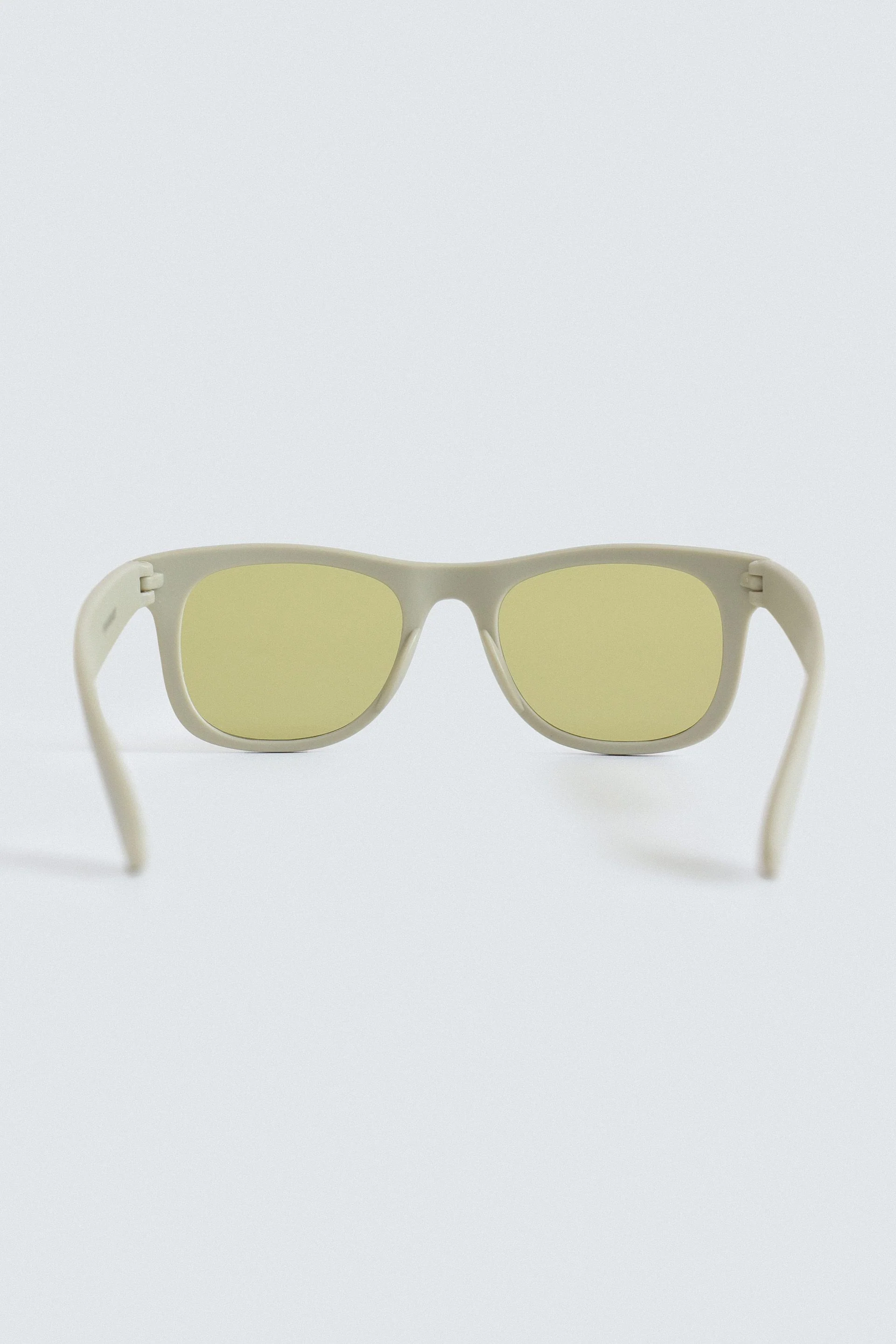 Wayfarer Sunglasses - Image 4