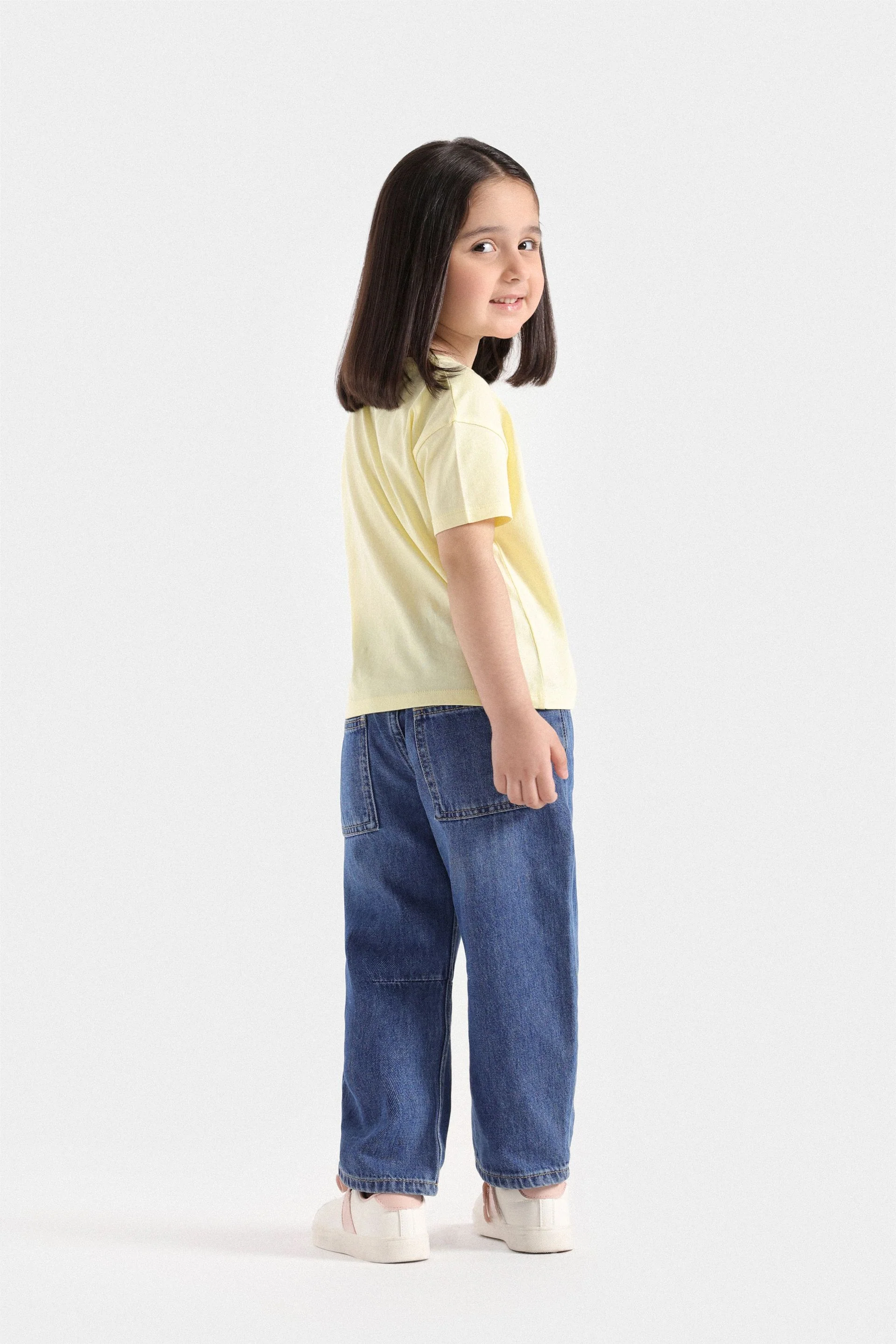 Barrel  Fit Jeans - Image 6