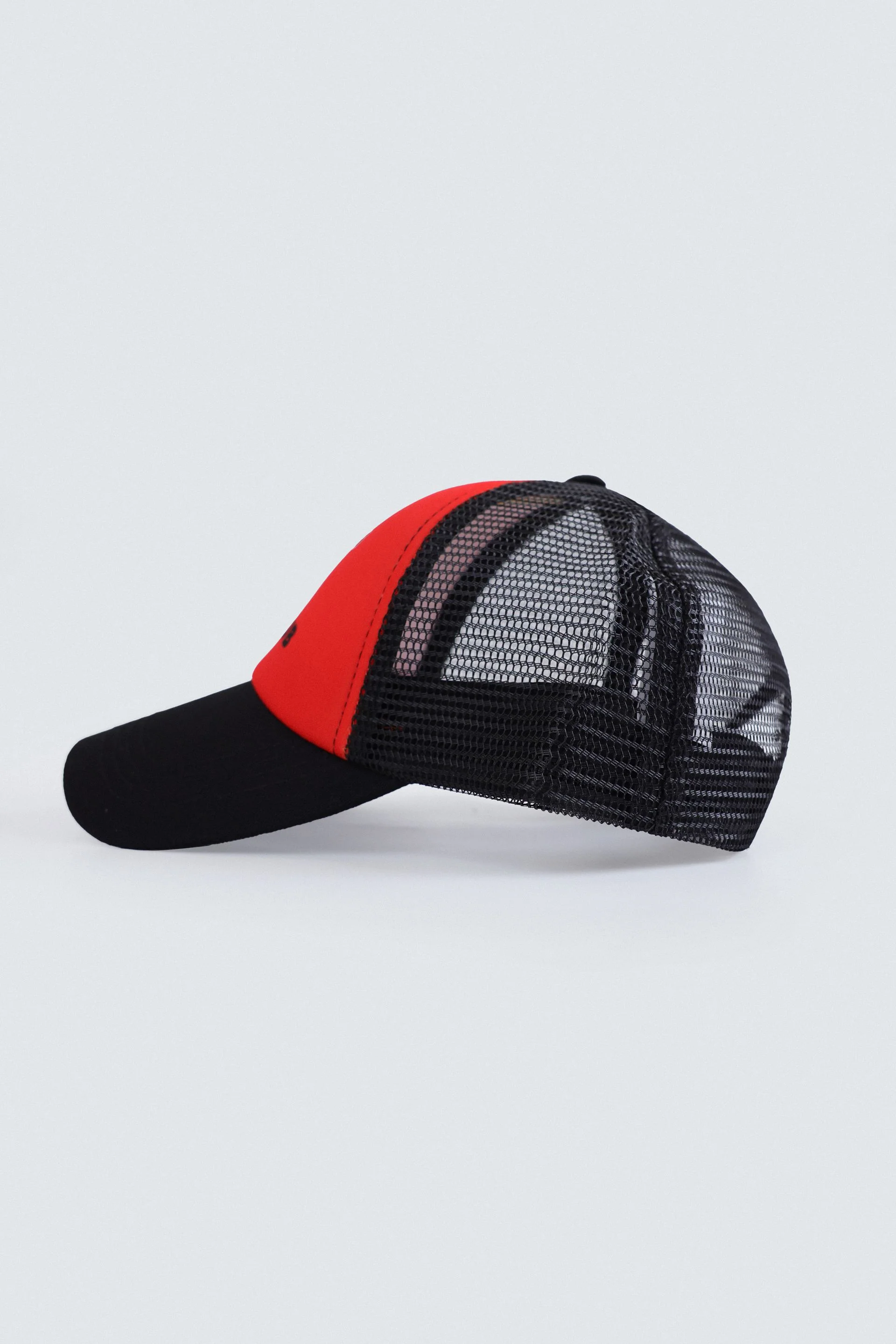 Graphic Mesh Cap - Image 4