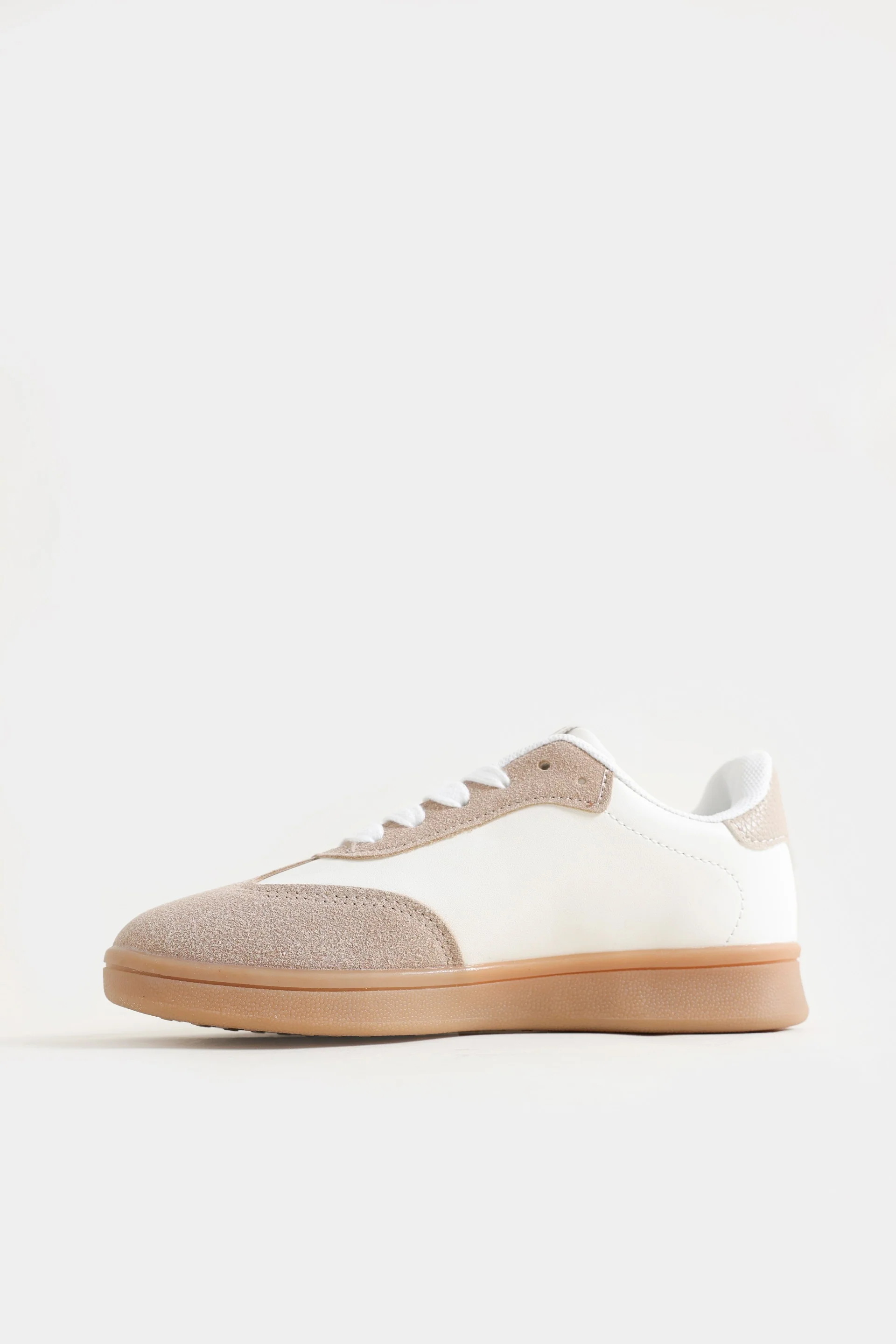 Low-Top Sneakers - Image 9
