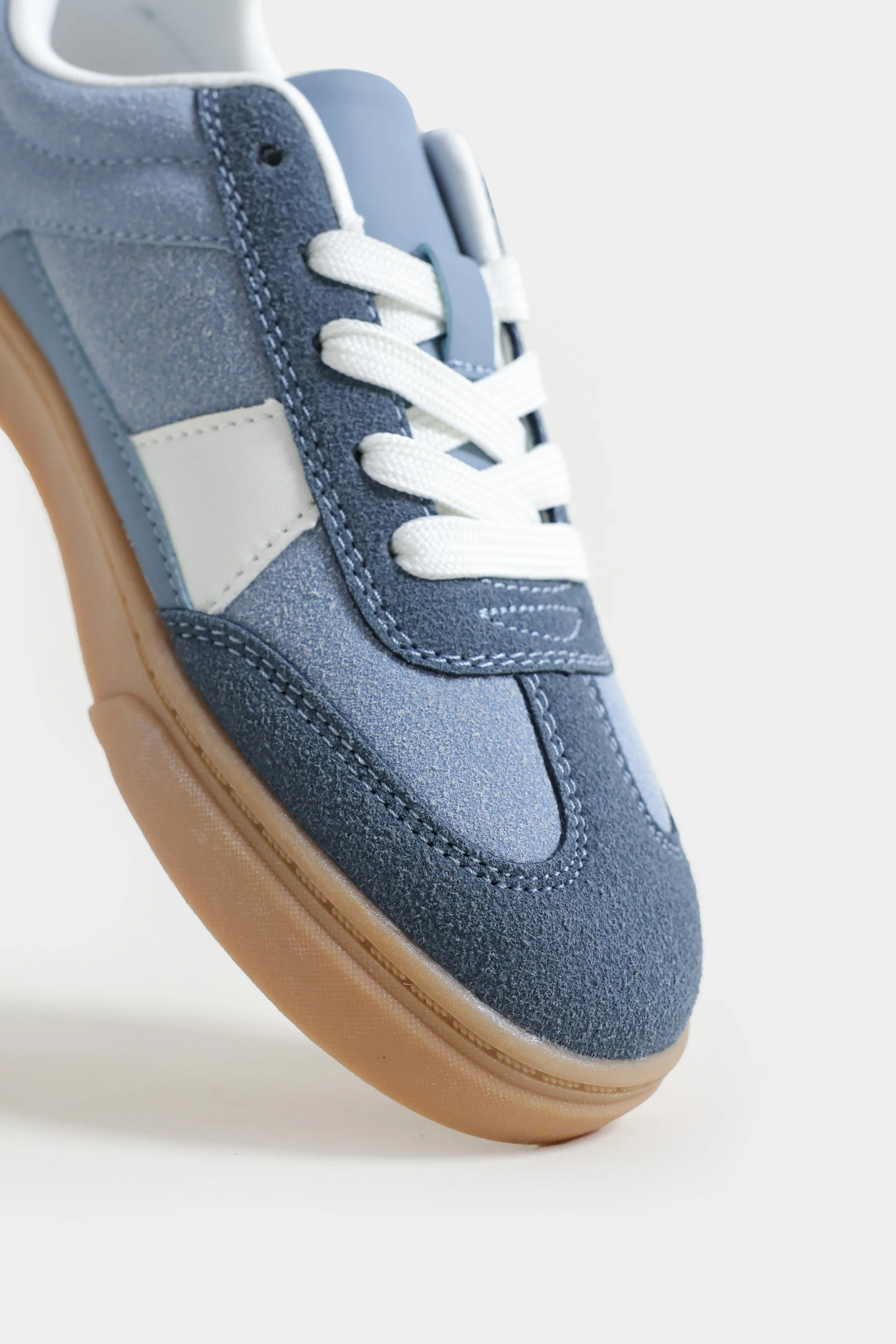 Color Block Sneakers - Image 4