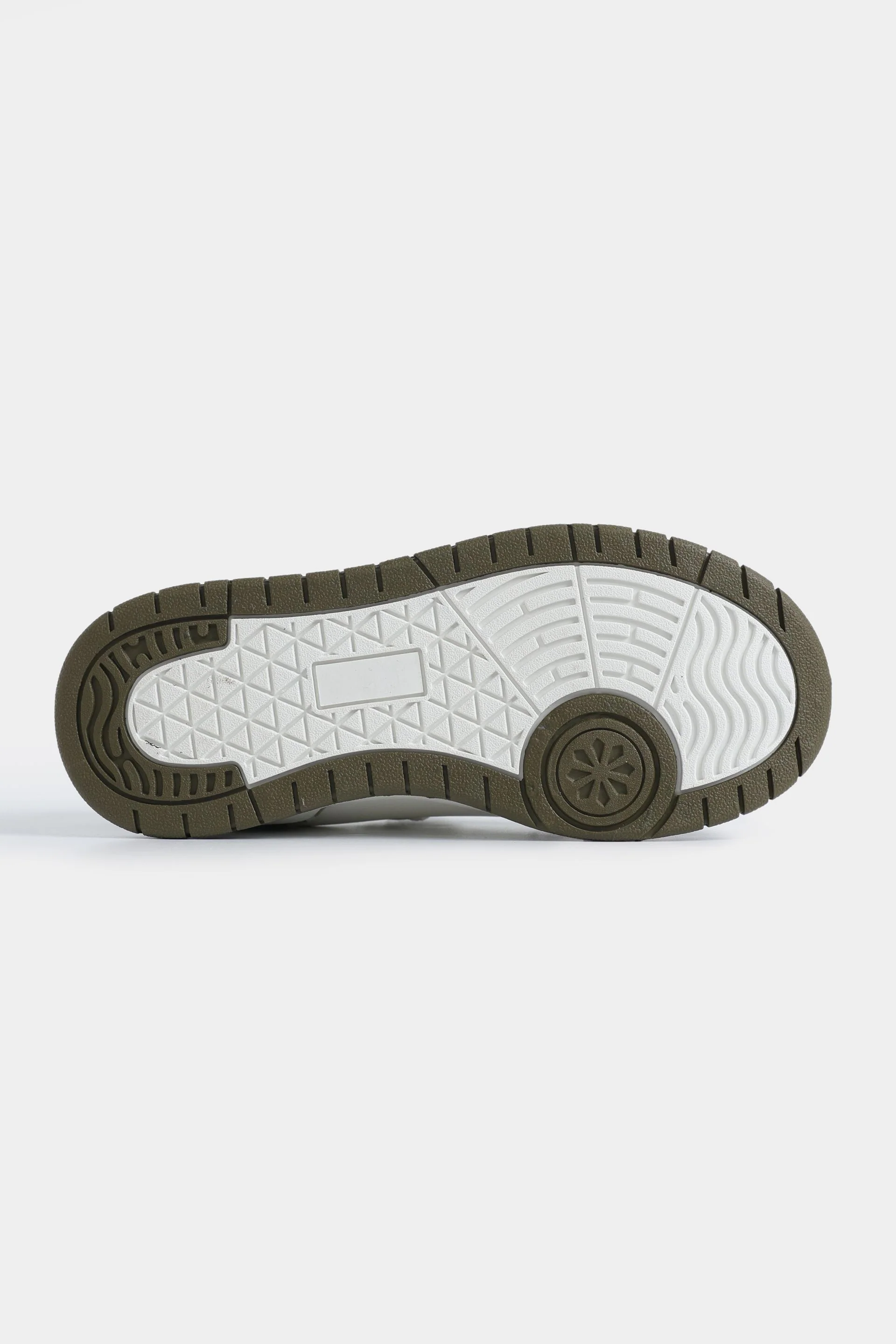 Camo Print Low-Top Sneakers - Image 6