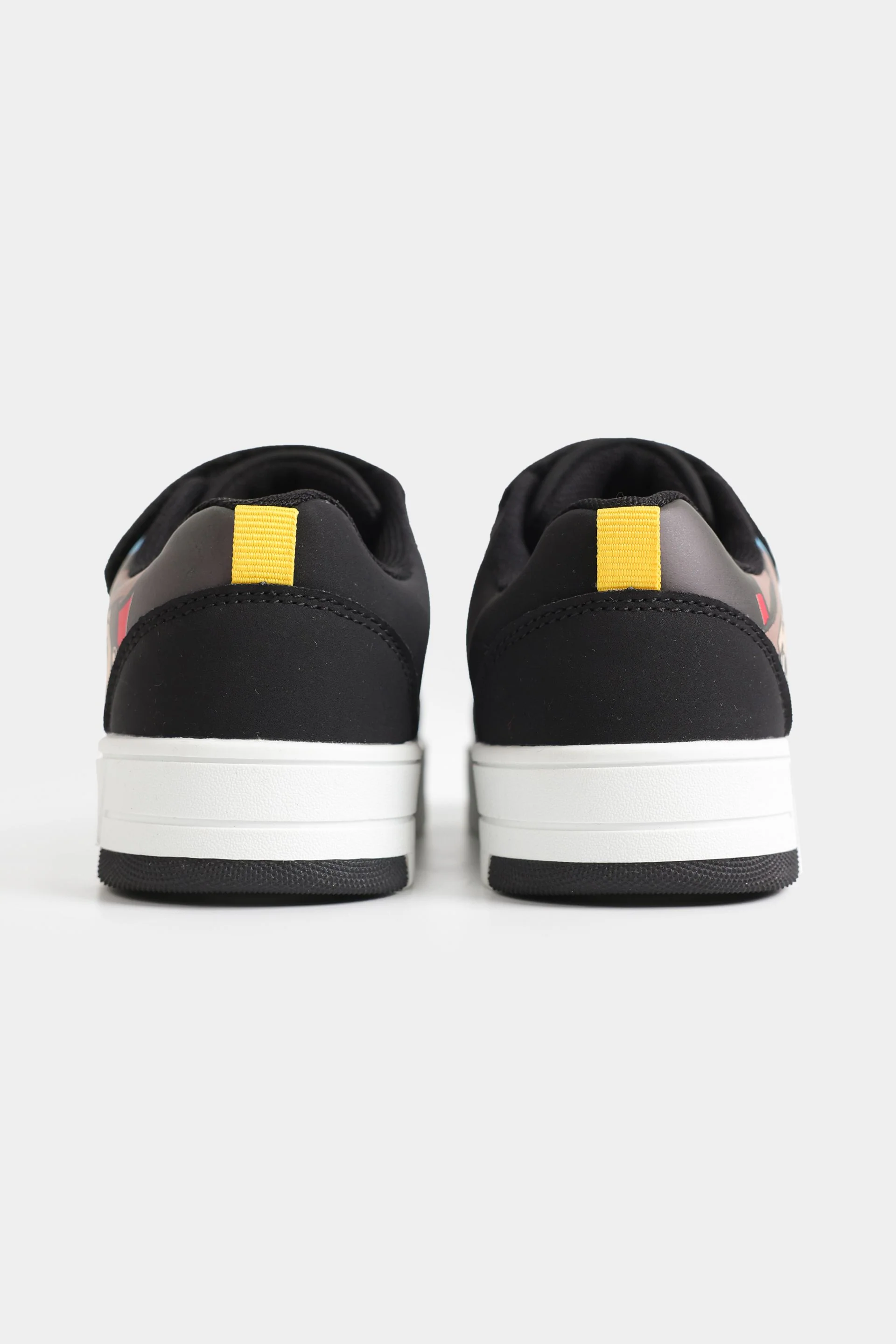 Character Low-Top Sneakers - Image 6