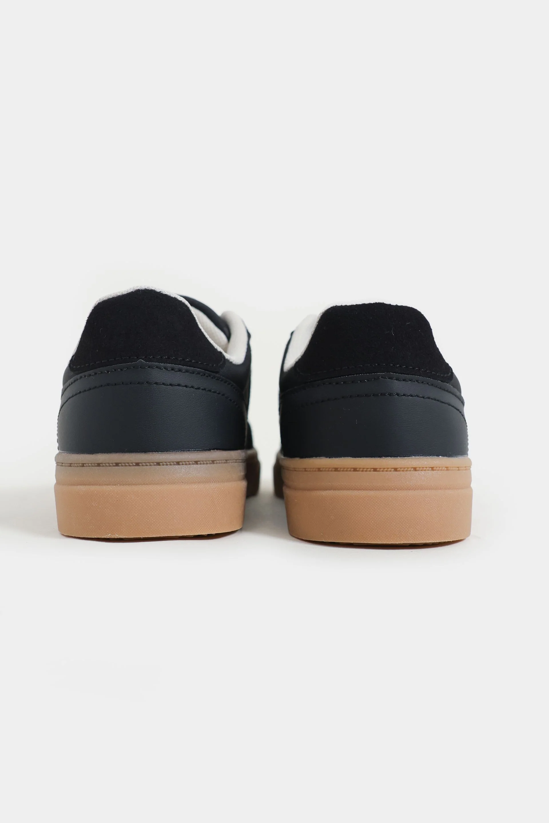 Low-Top Sneakers - Image 12