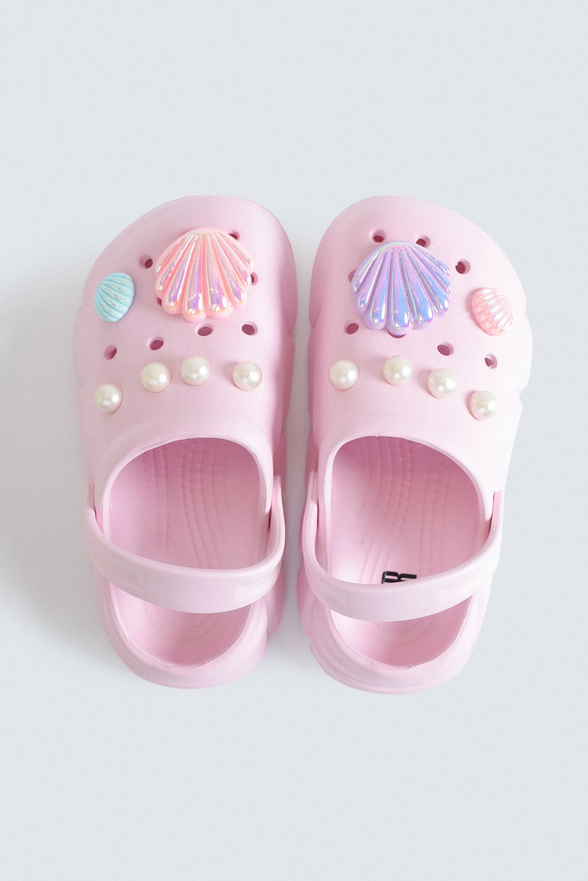 Rubber Clogs With Charm Detail - Image 9