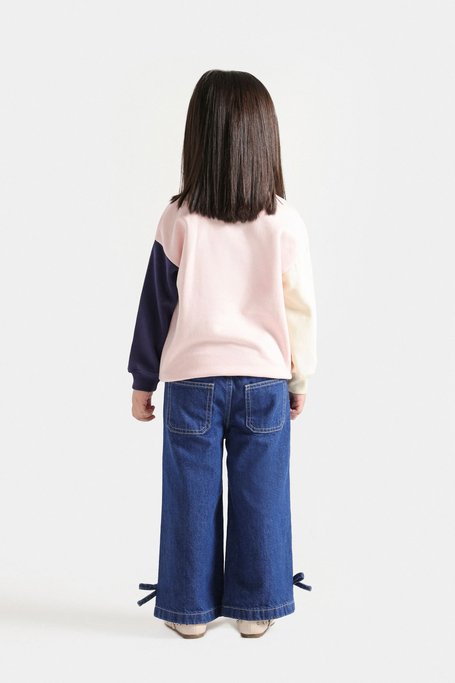 Contrast Sleeves Graphic Sweatshirt - Image 6