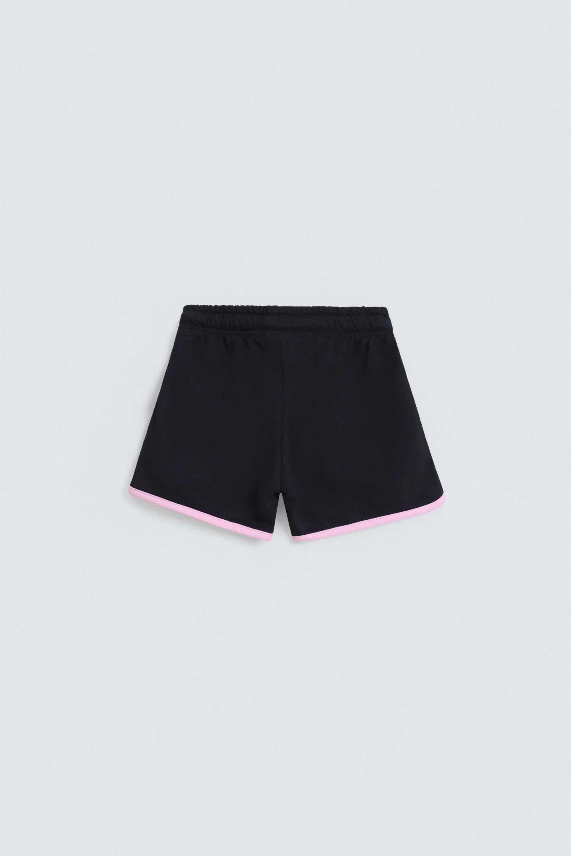 Contrast Tapping Knit Shorts - Image 3