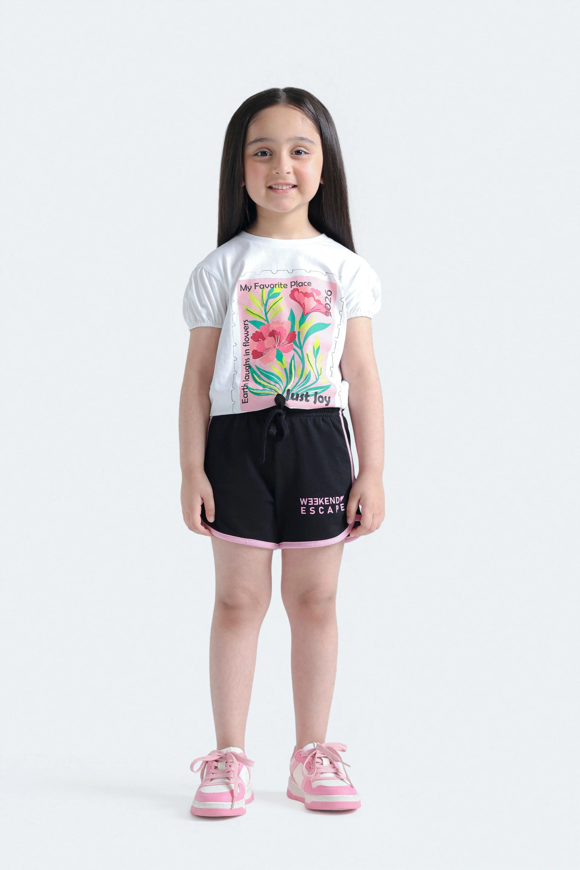 Contrast Tapping Knit Shorts - Image 4