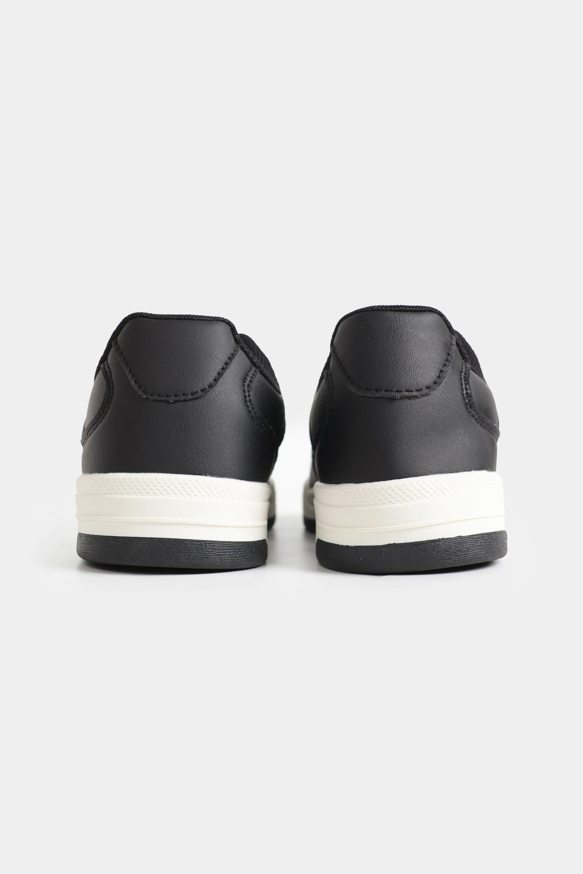 Multi-Piece Sneakers - Image 11
