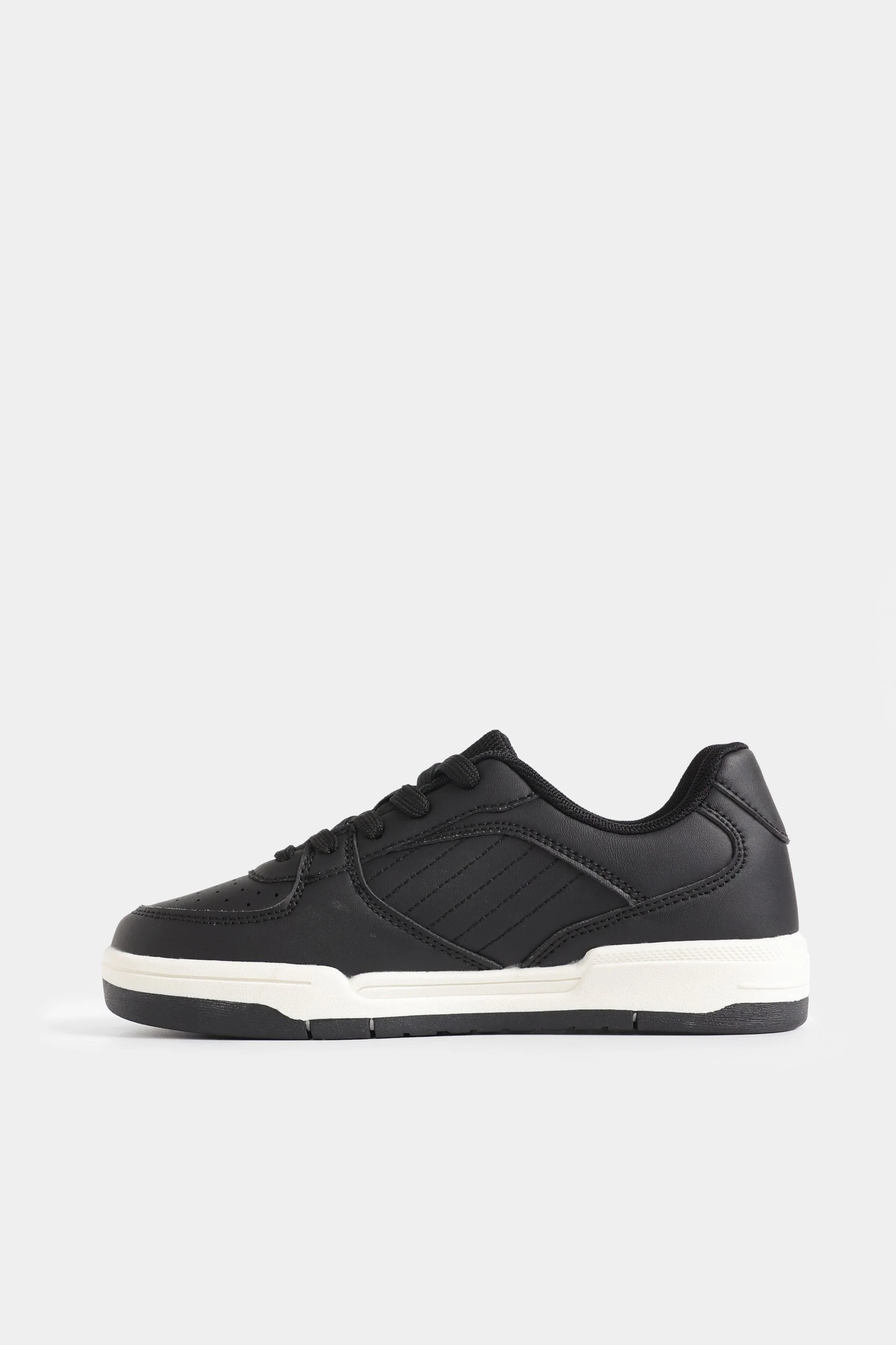 Multi-Piece Sneakers - Image 12