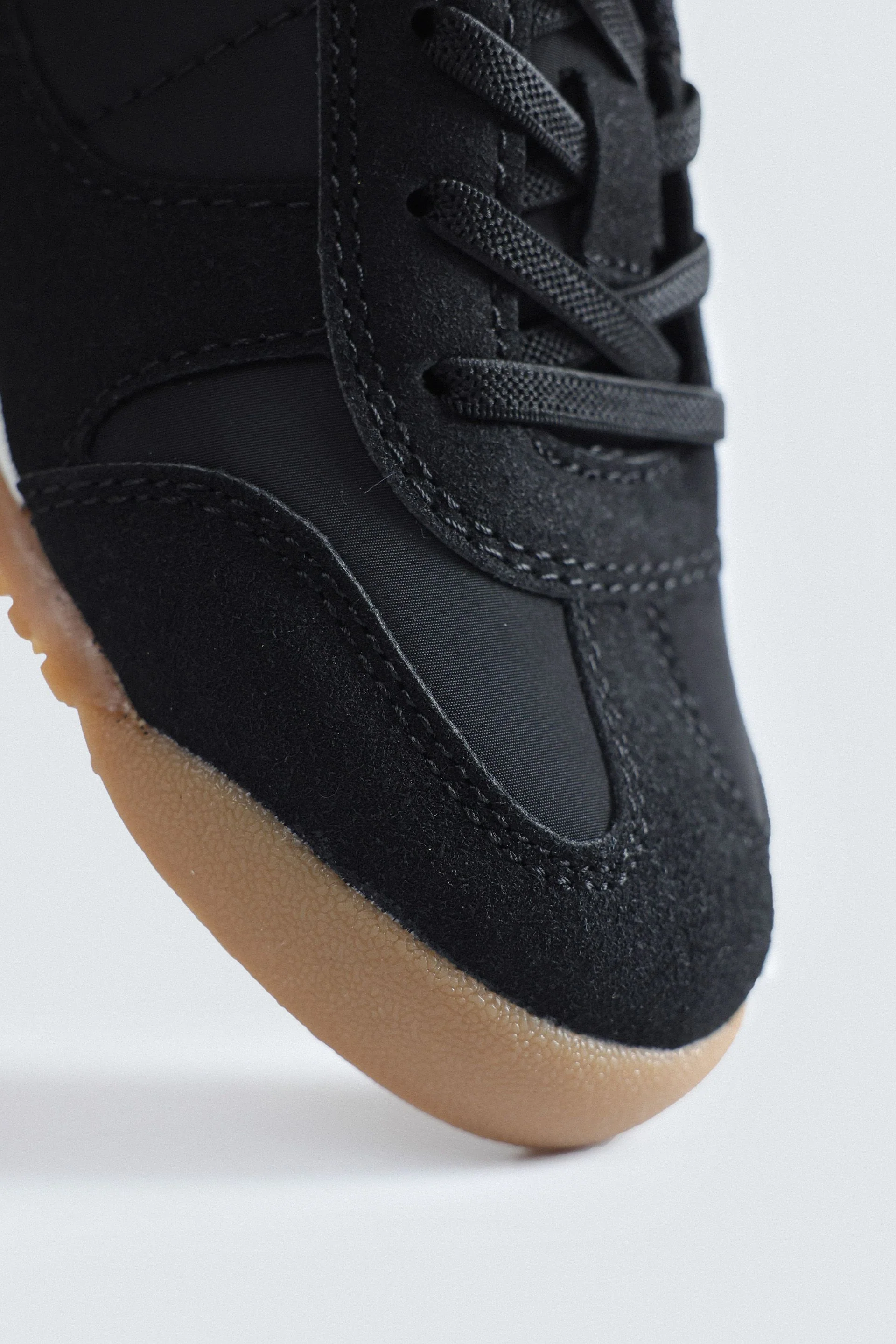 Multi-Piece Sneakers - Image 9