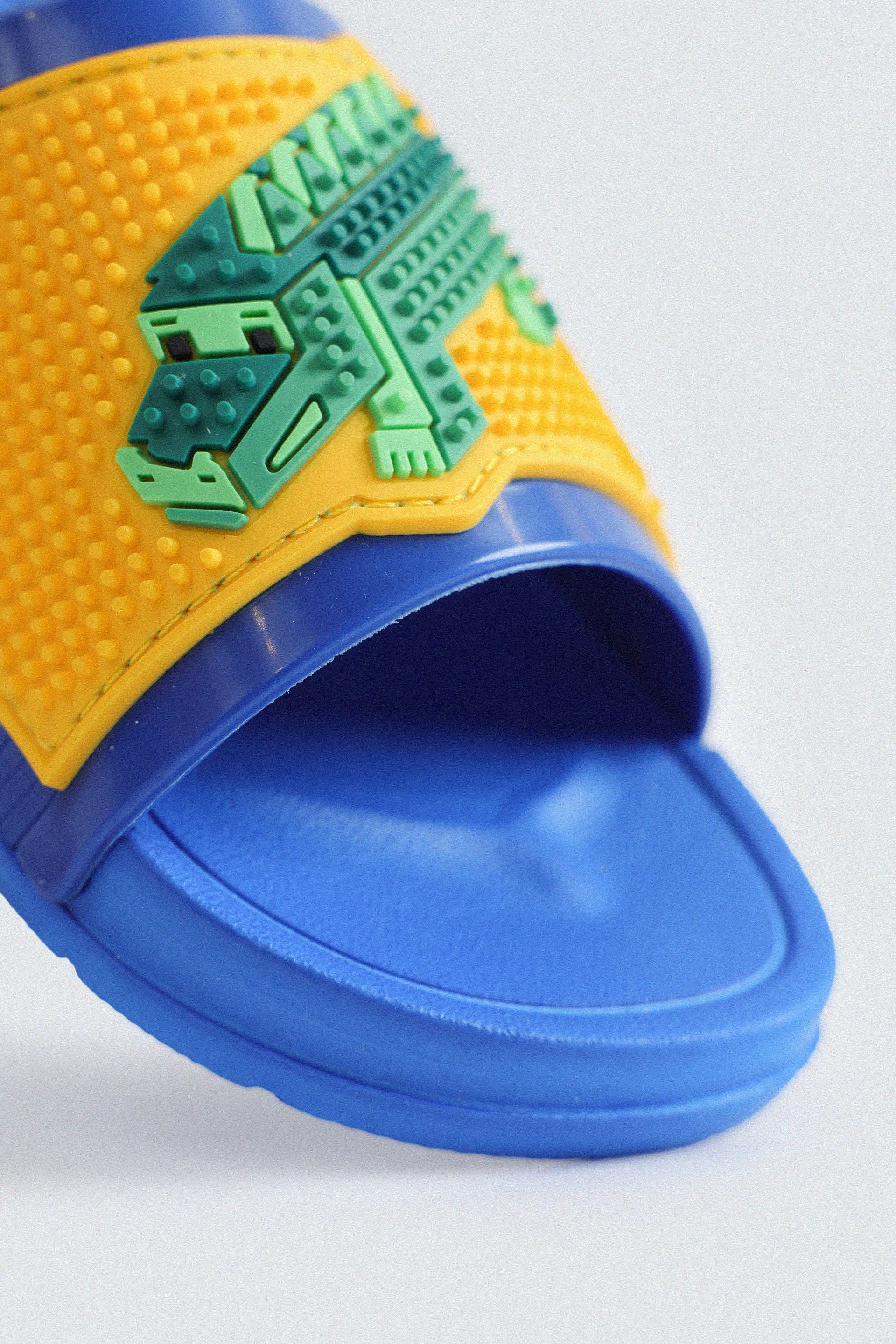Animal Block Sandals - Image 3