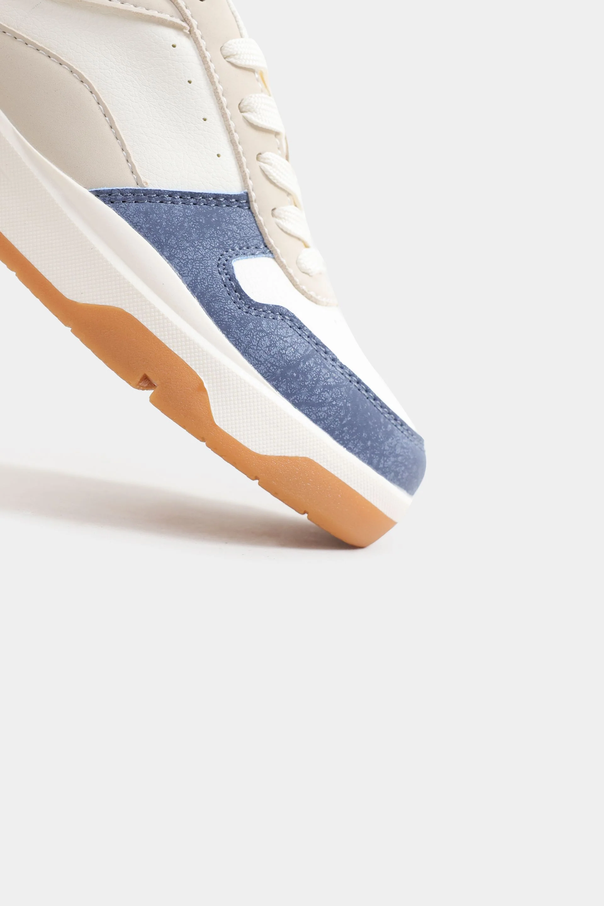 Multi-Piece Trainers - Image 9