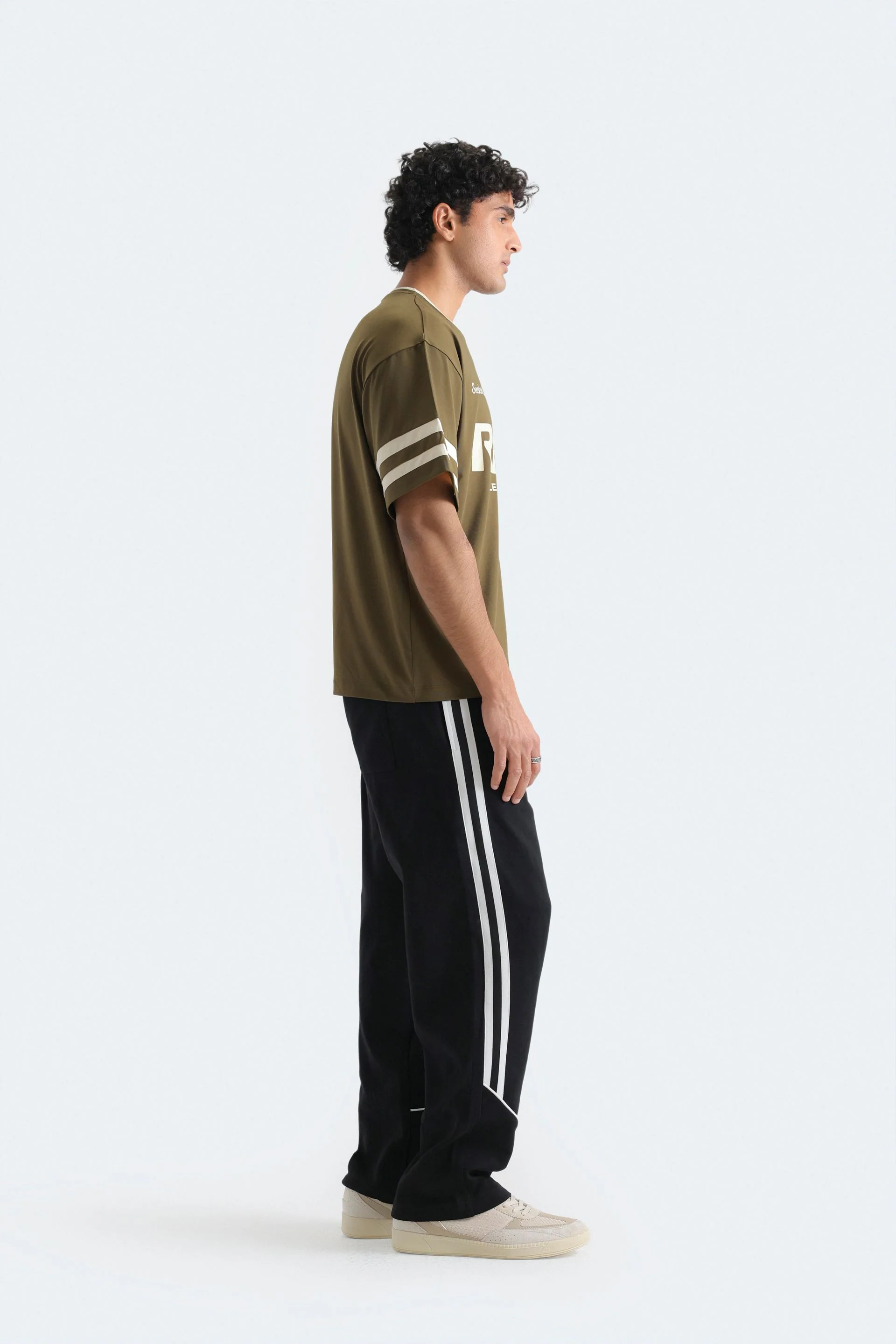 Activewear Cropped Slogan T-Shirt - Image 3