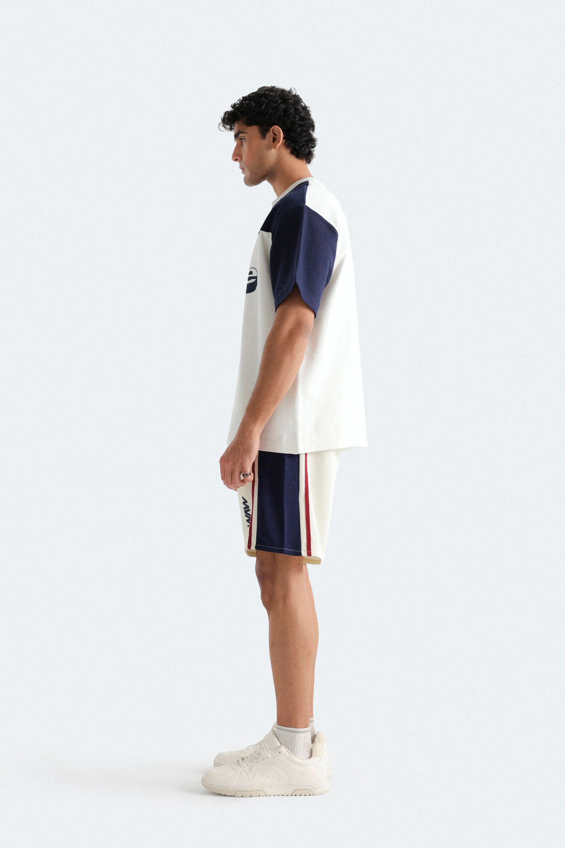 Activewear Graphic T-Shirt - Image 3