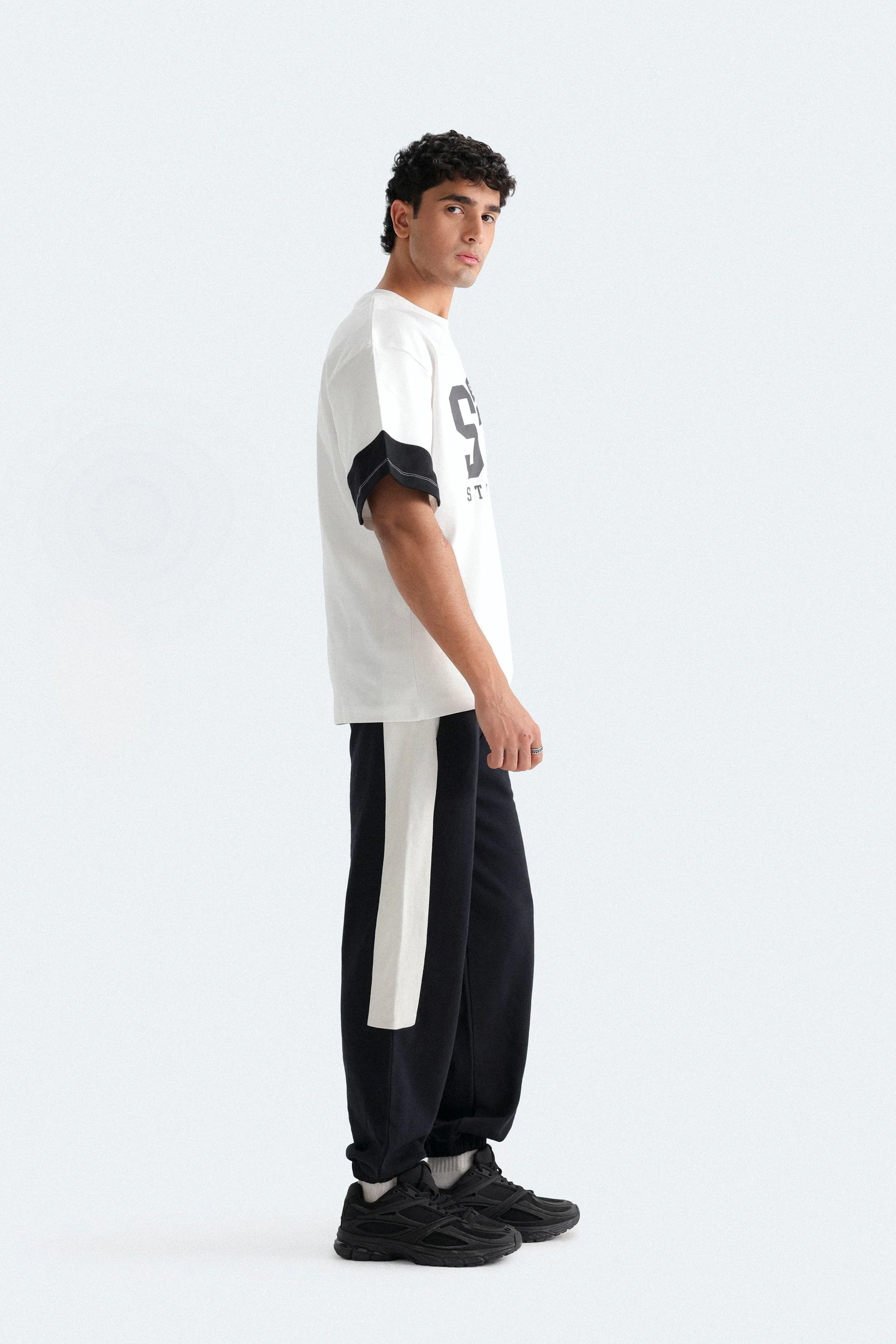 Activewear Slogan Print T-Shirt - Image 3