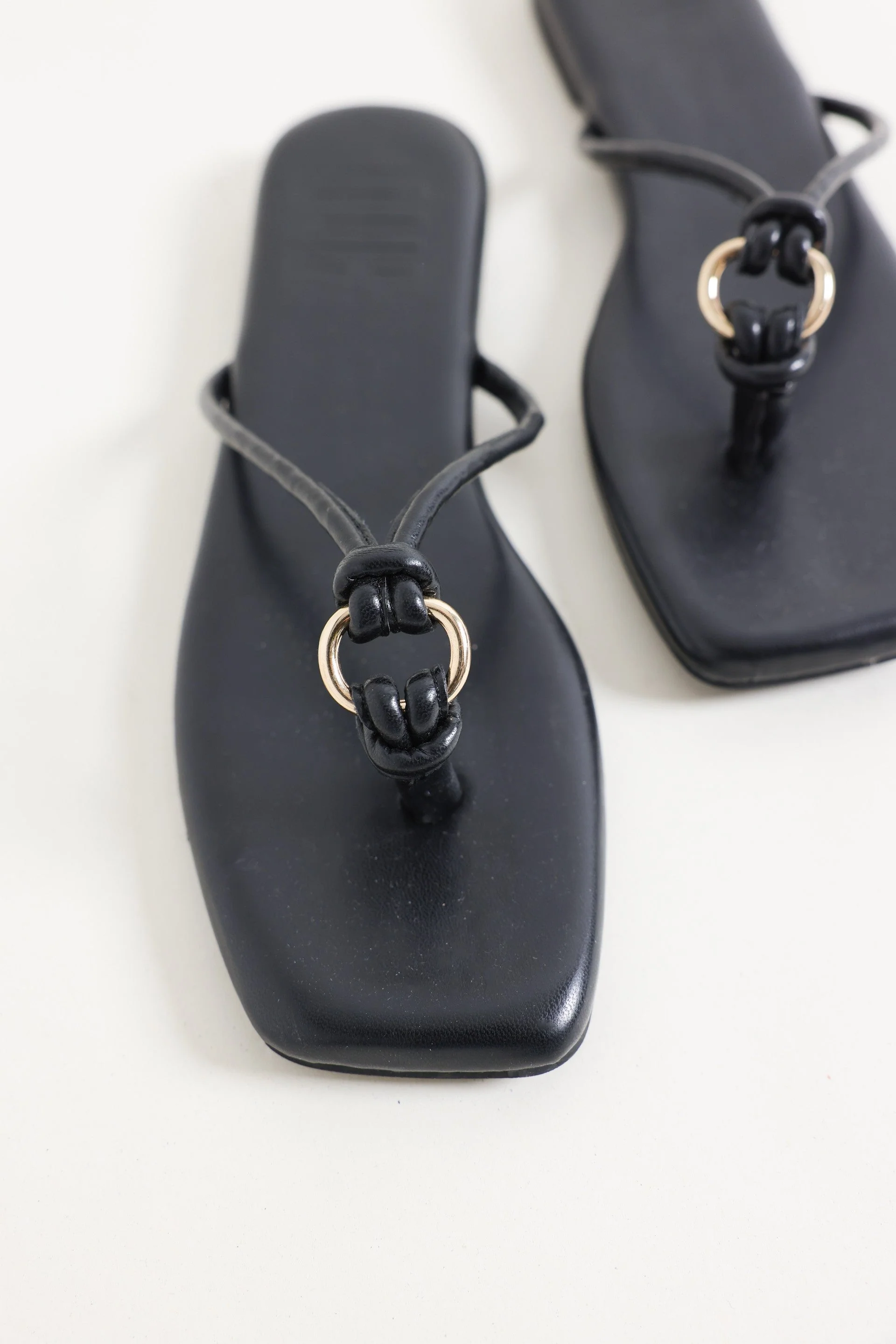 Toe Ring Flats - Image 8