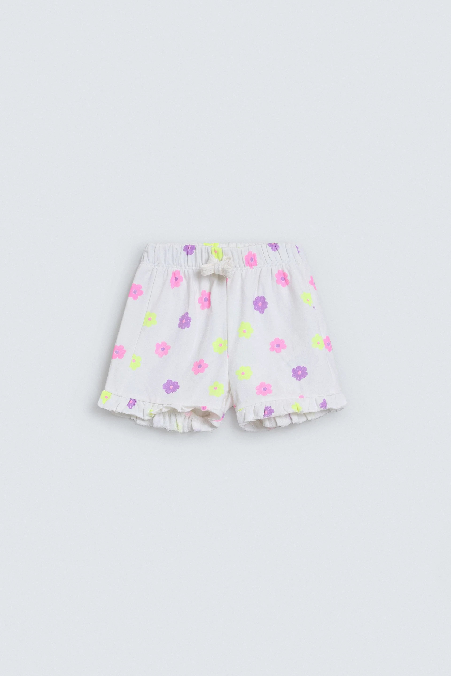Graphic Co-Ord Set With Ruffle Sleeves - Image 5