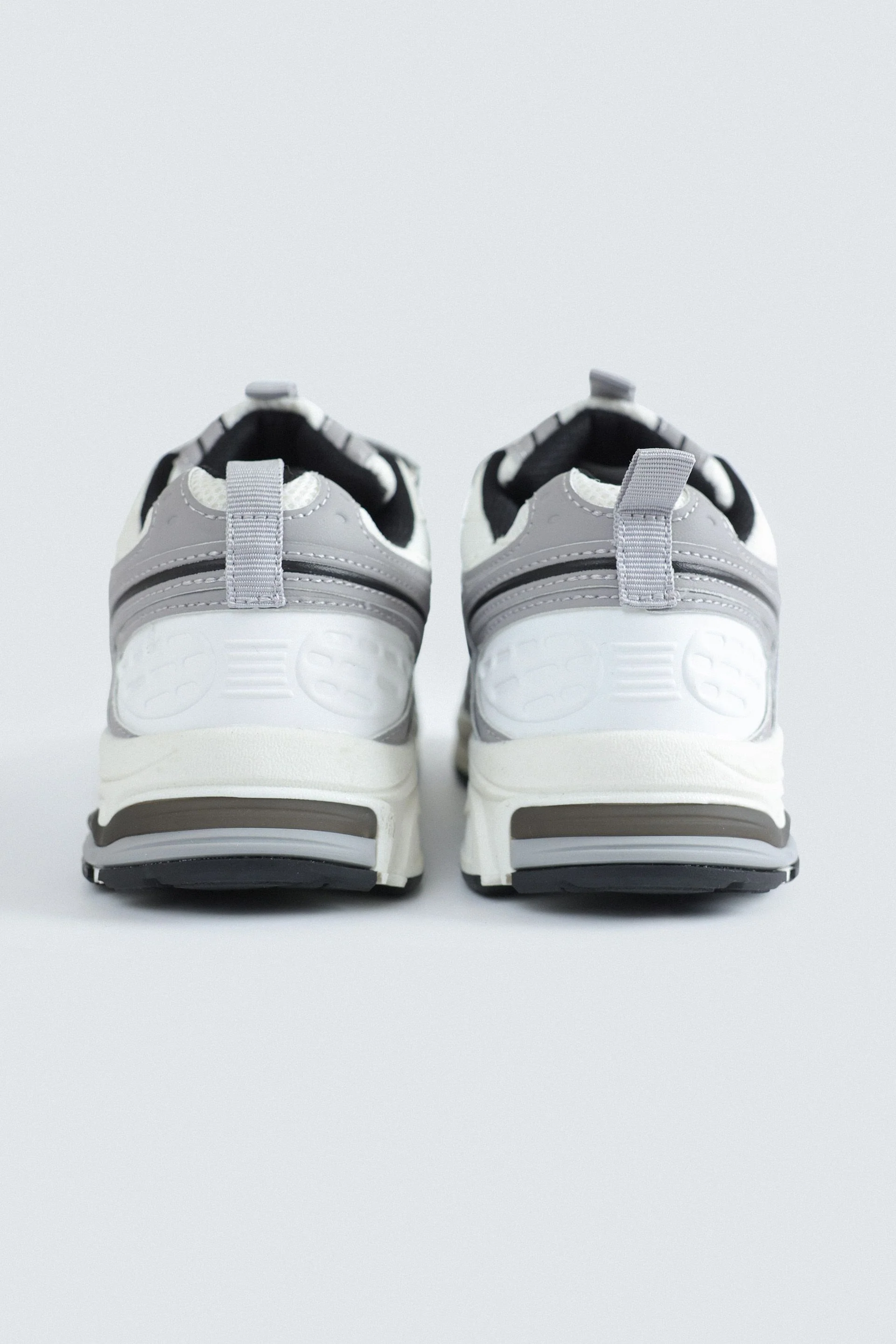 Multi-Piece Sneakers - Image 11