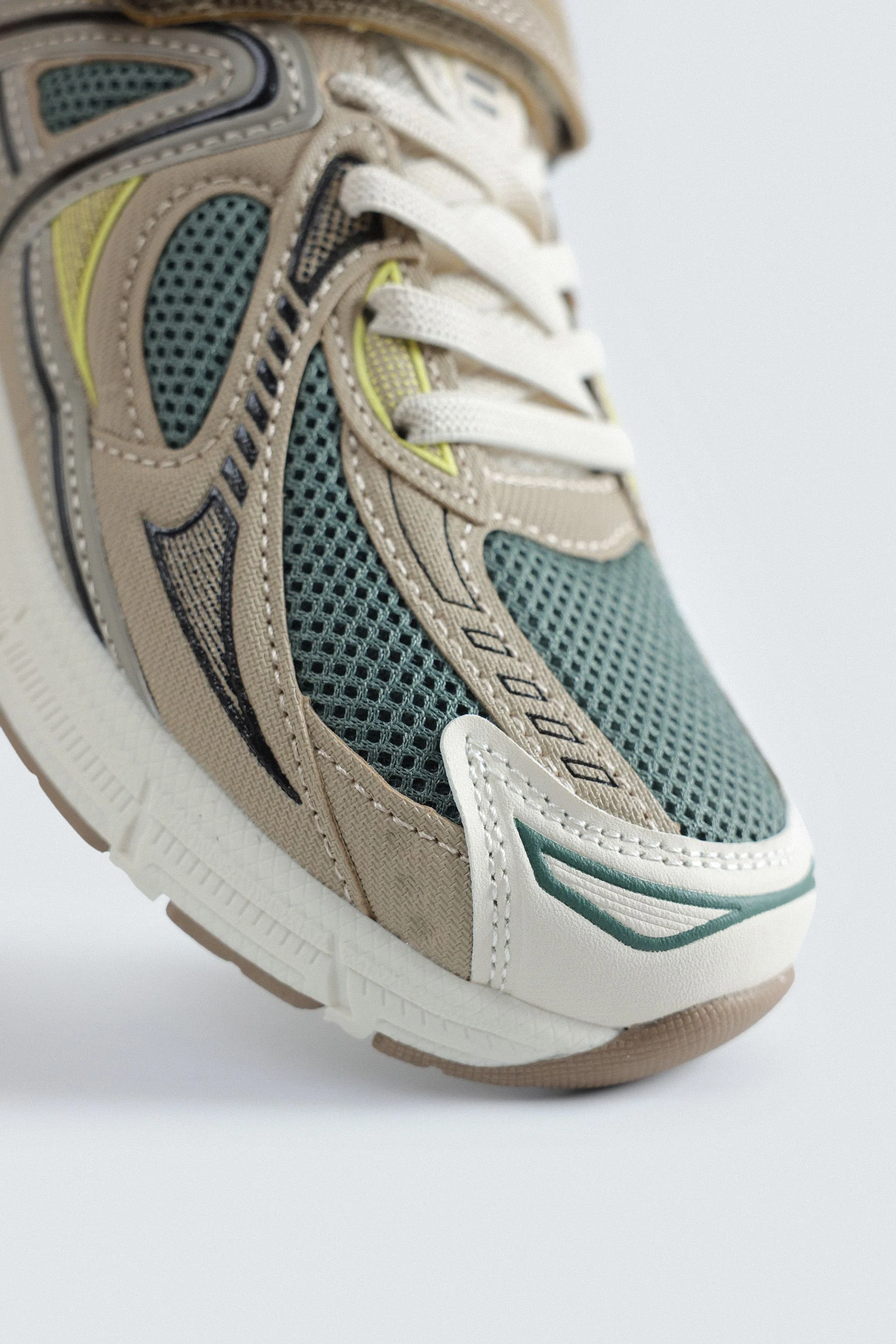 Multi-Piece Sneakers - Image 3
