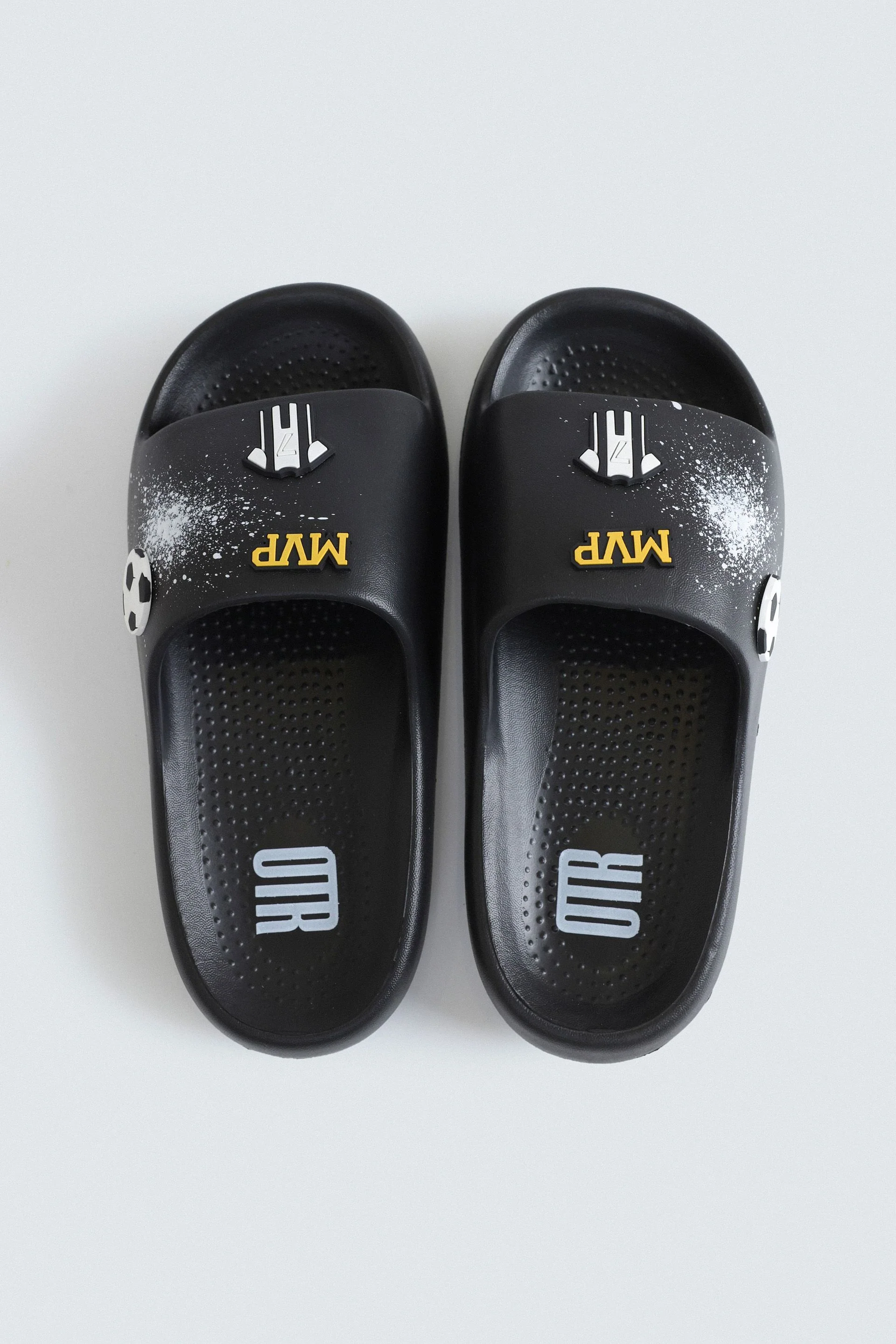 Rubber Slides With Charm Detail - Image 2
