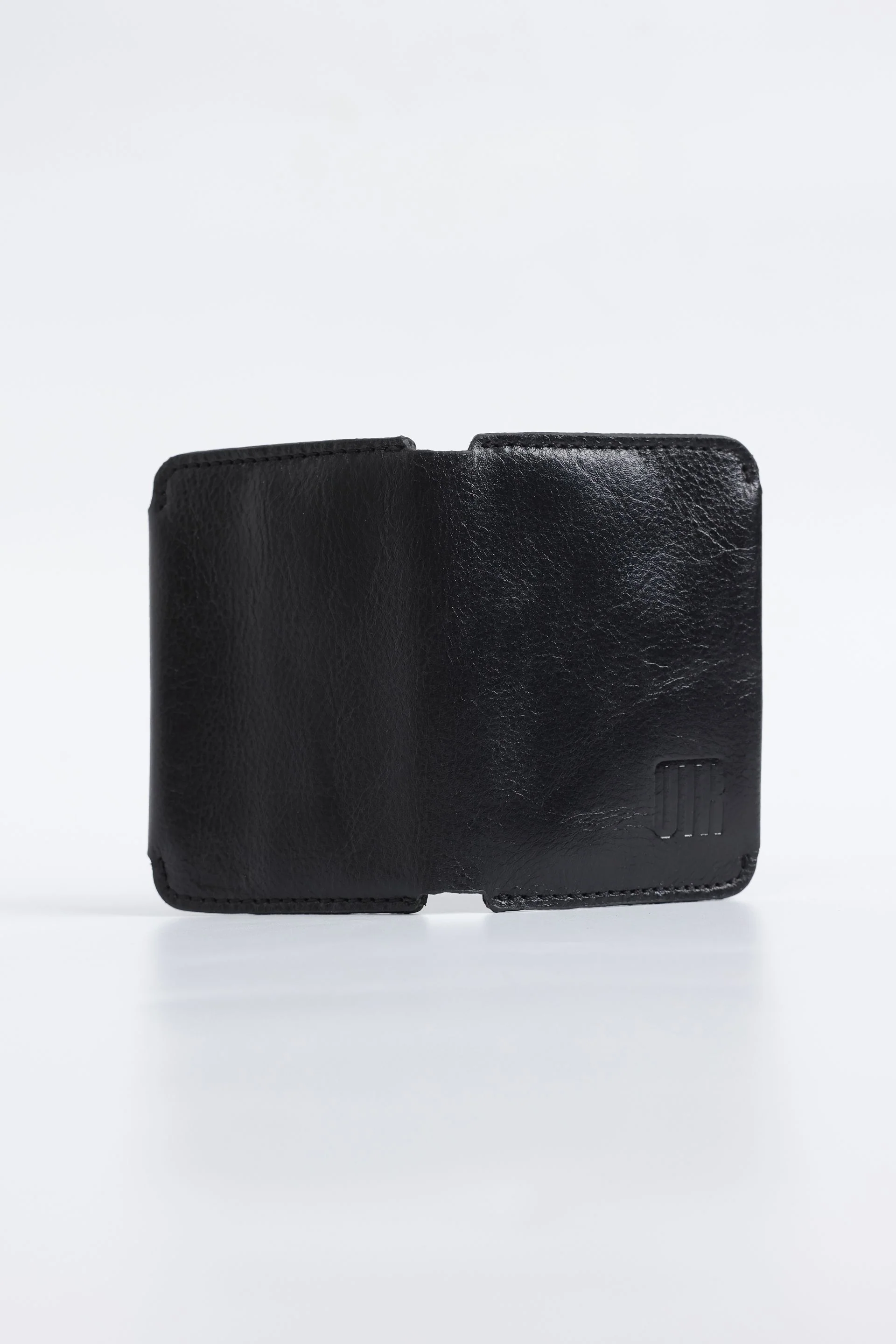 BI-Fold Leather Card Holder - Image 3