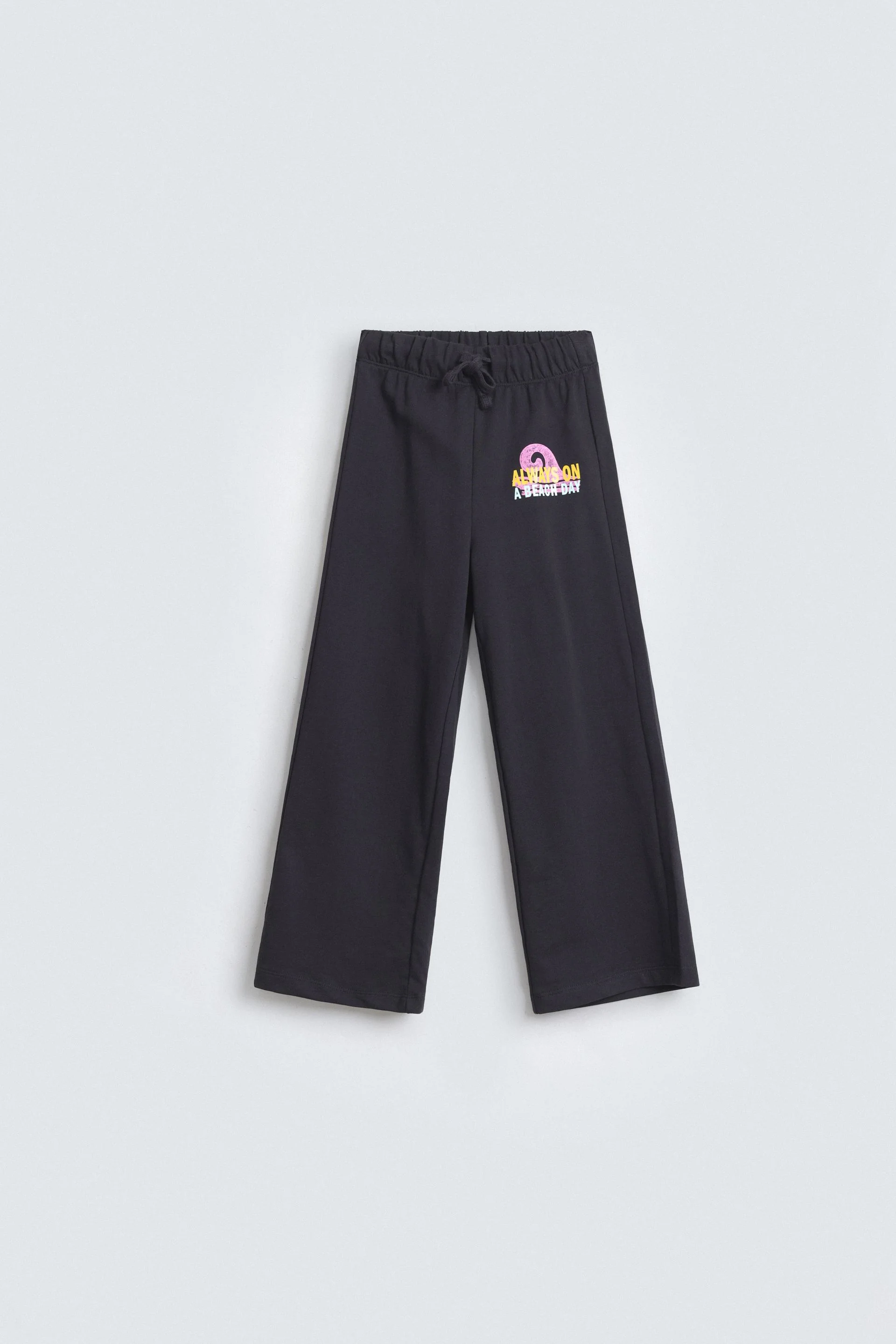 Graphic Co-Ord Set - Image 5