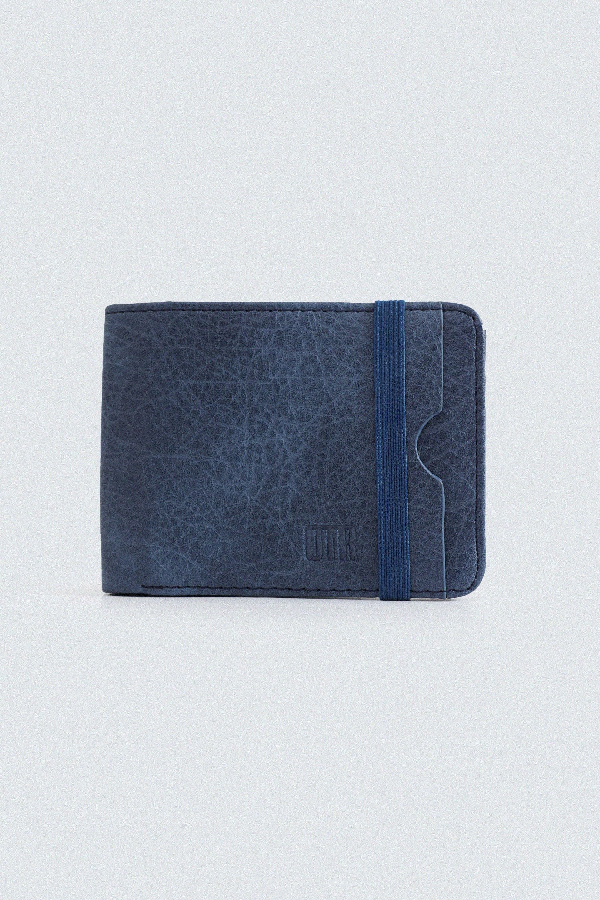 Bi-Fold Textured Wallet
