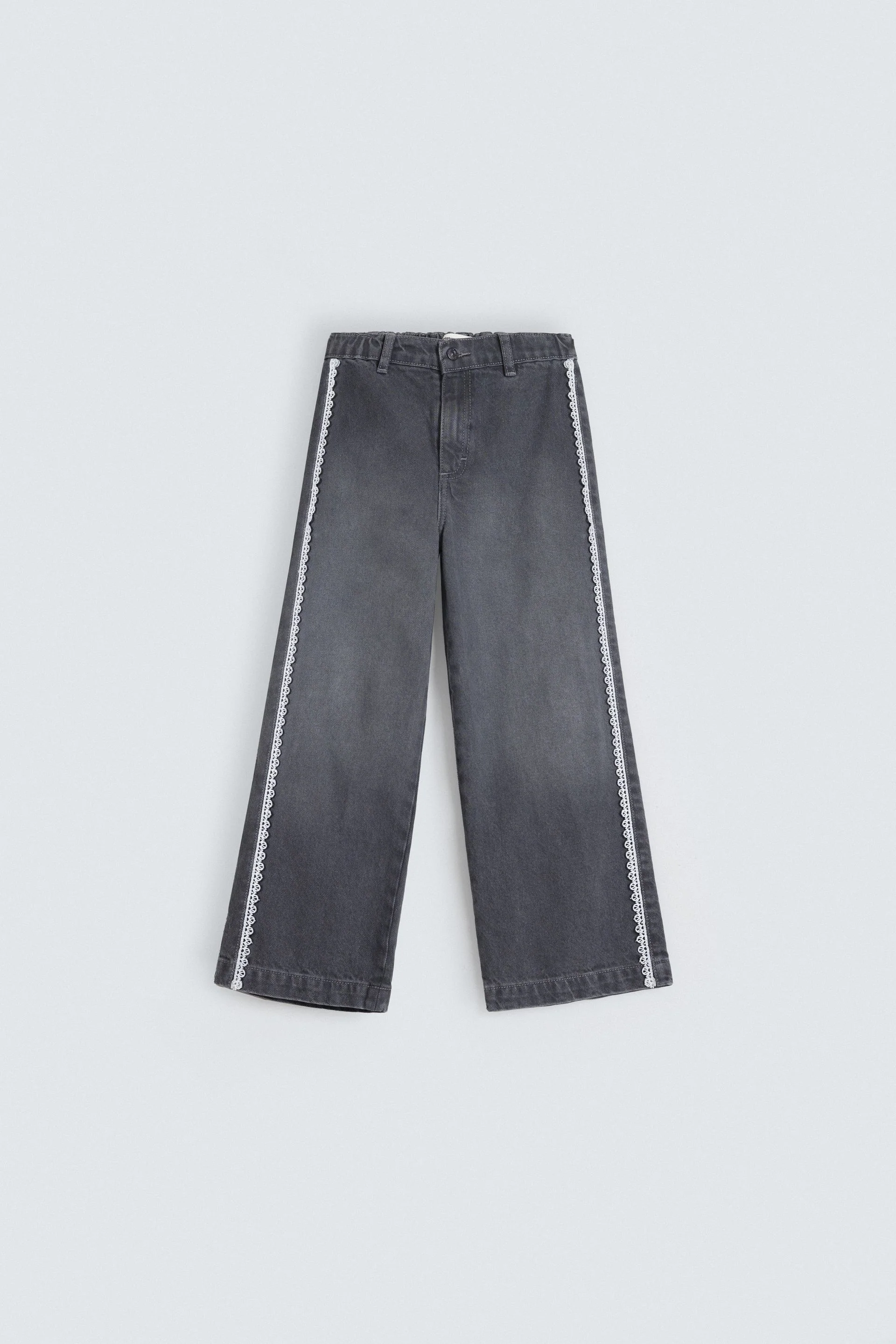 Wide Leg Jeans With Lace Detail - Image 8