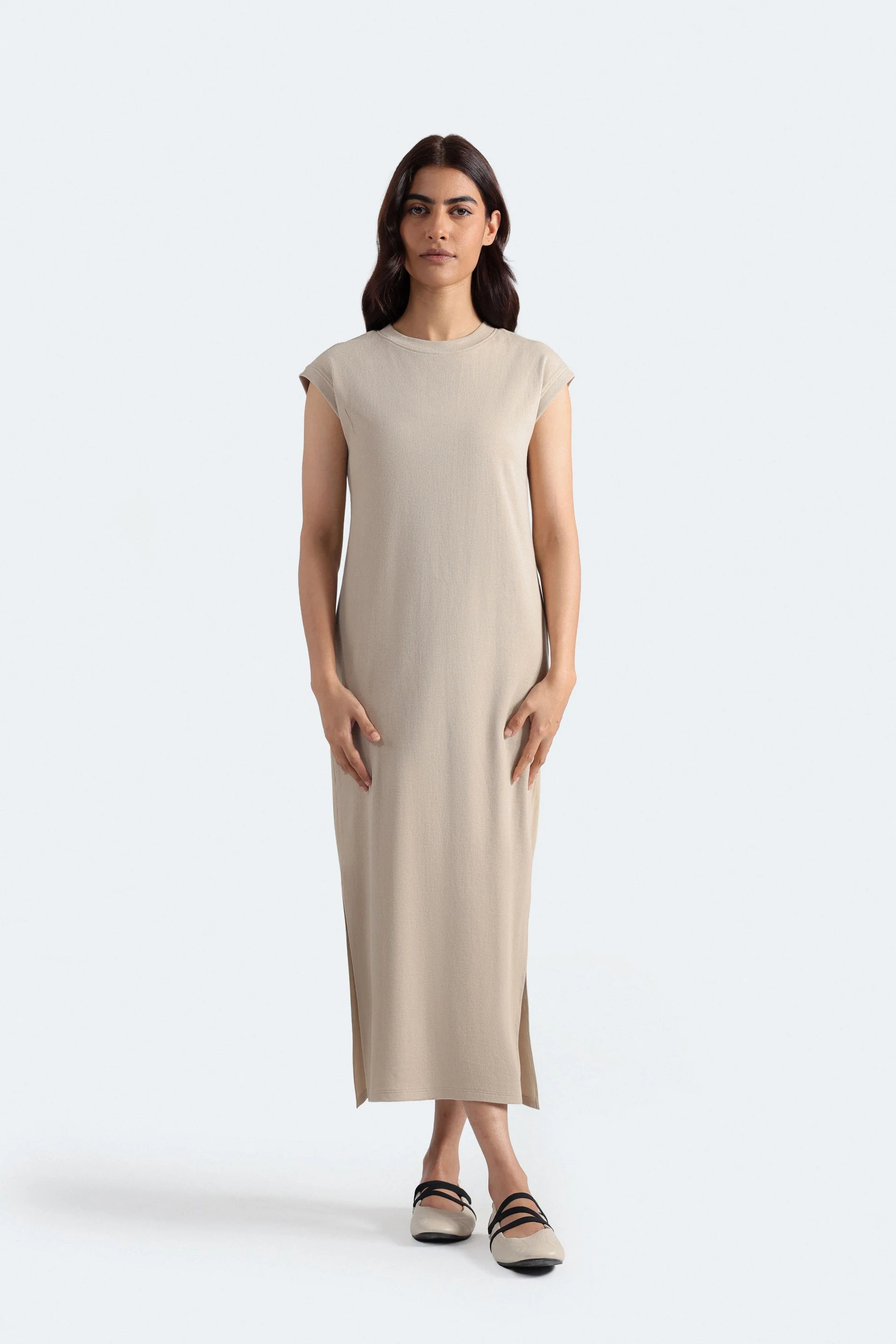 Sleeveless Ribbed Dress With Slit