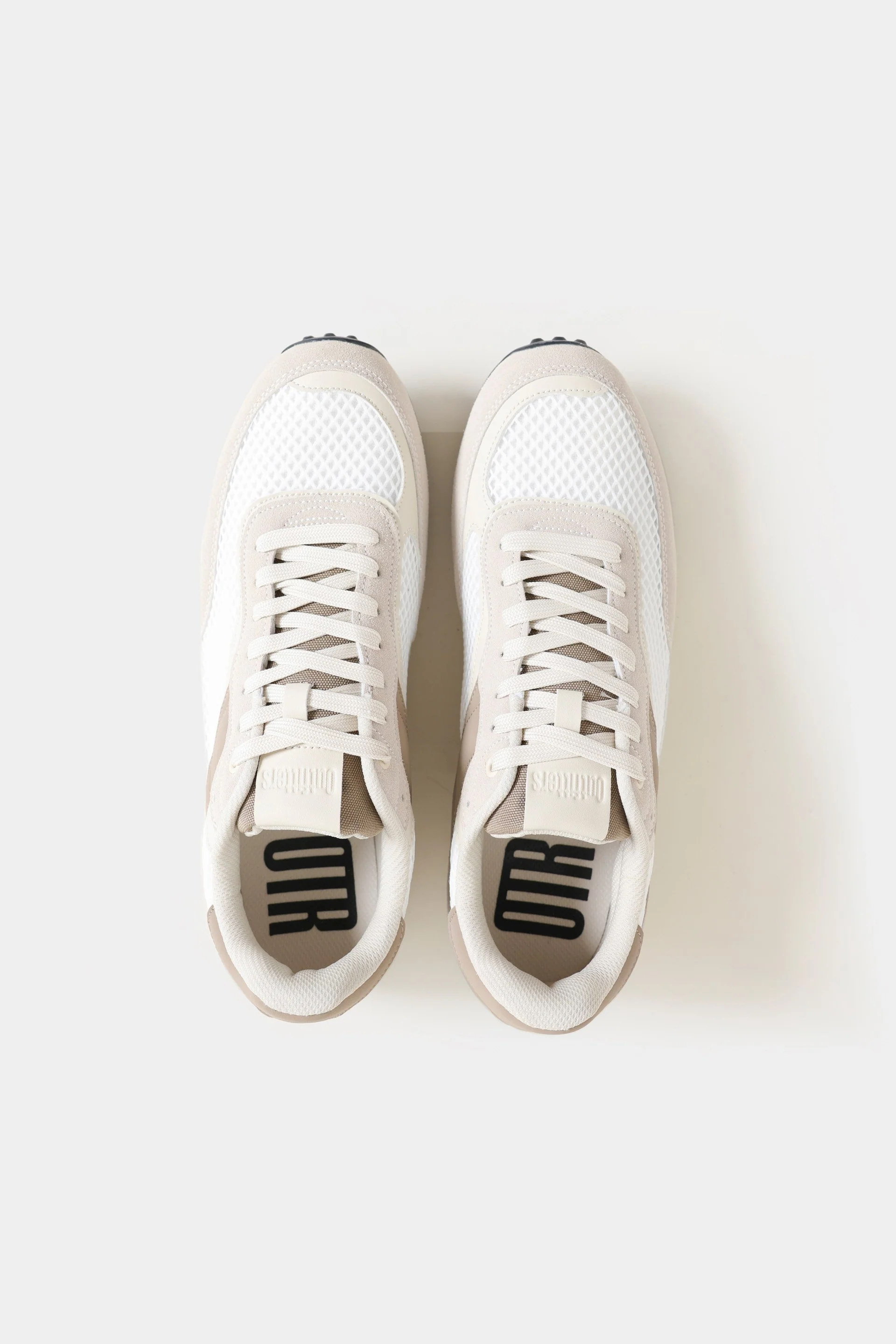Contrast Mesh Sneakers - Image 3