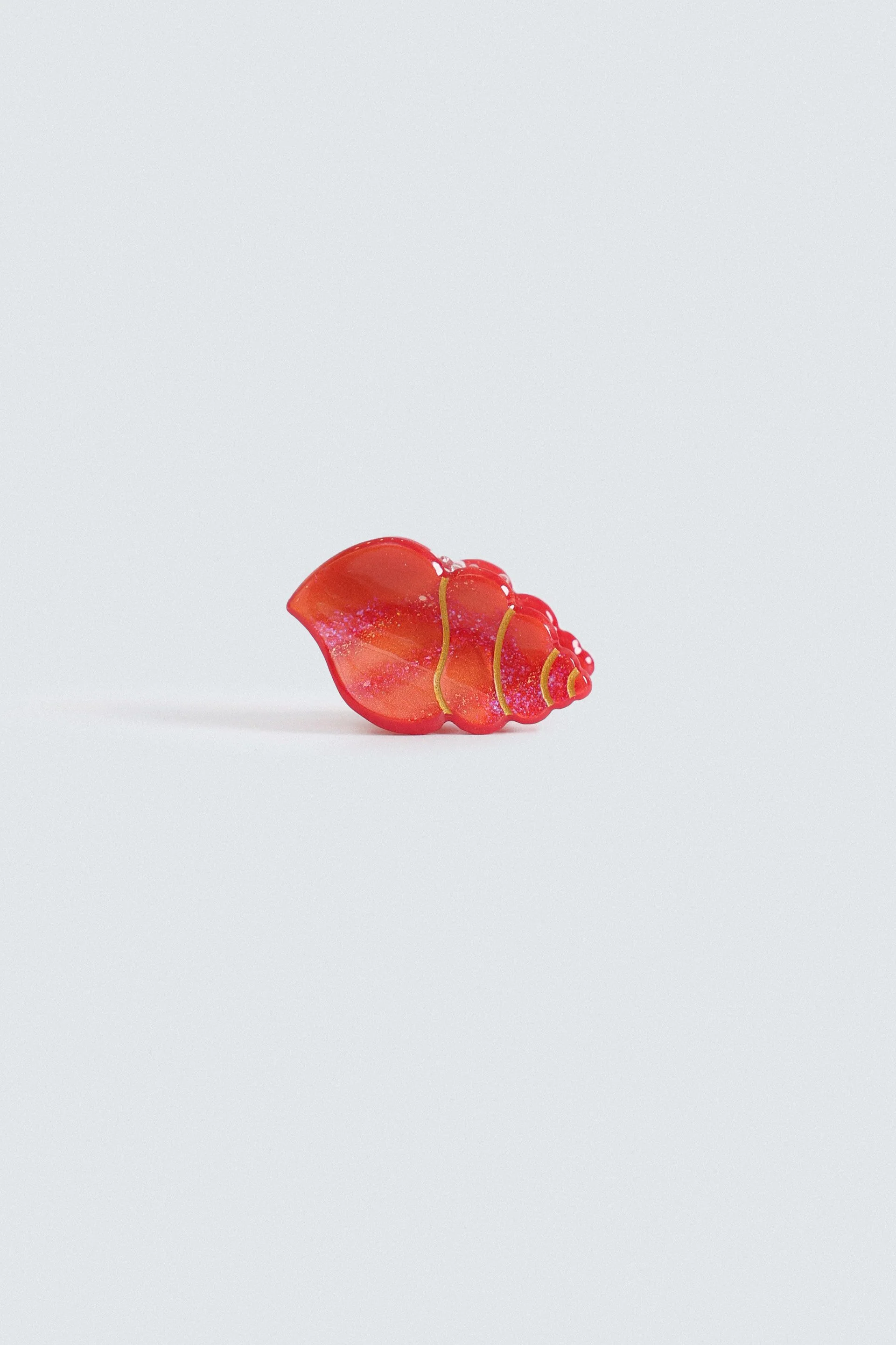 Pack of 3 Shell Hair Clips - Image 2