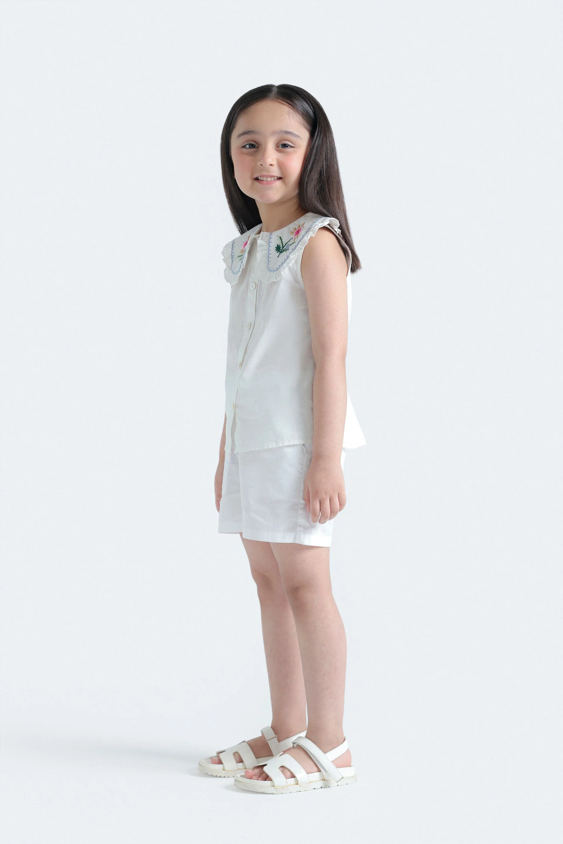 Embroidered Peter Pan Collar Shirt - Image 11