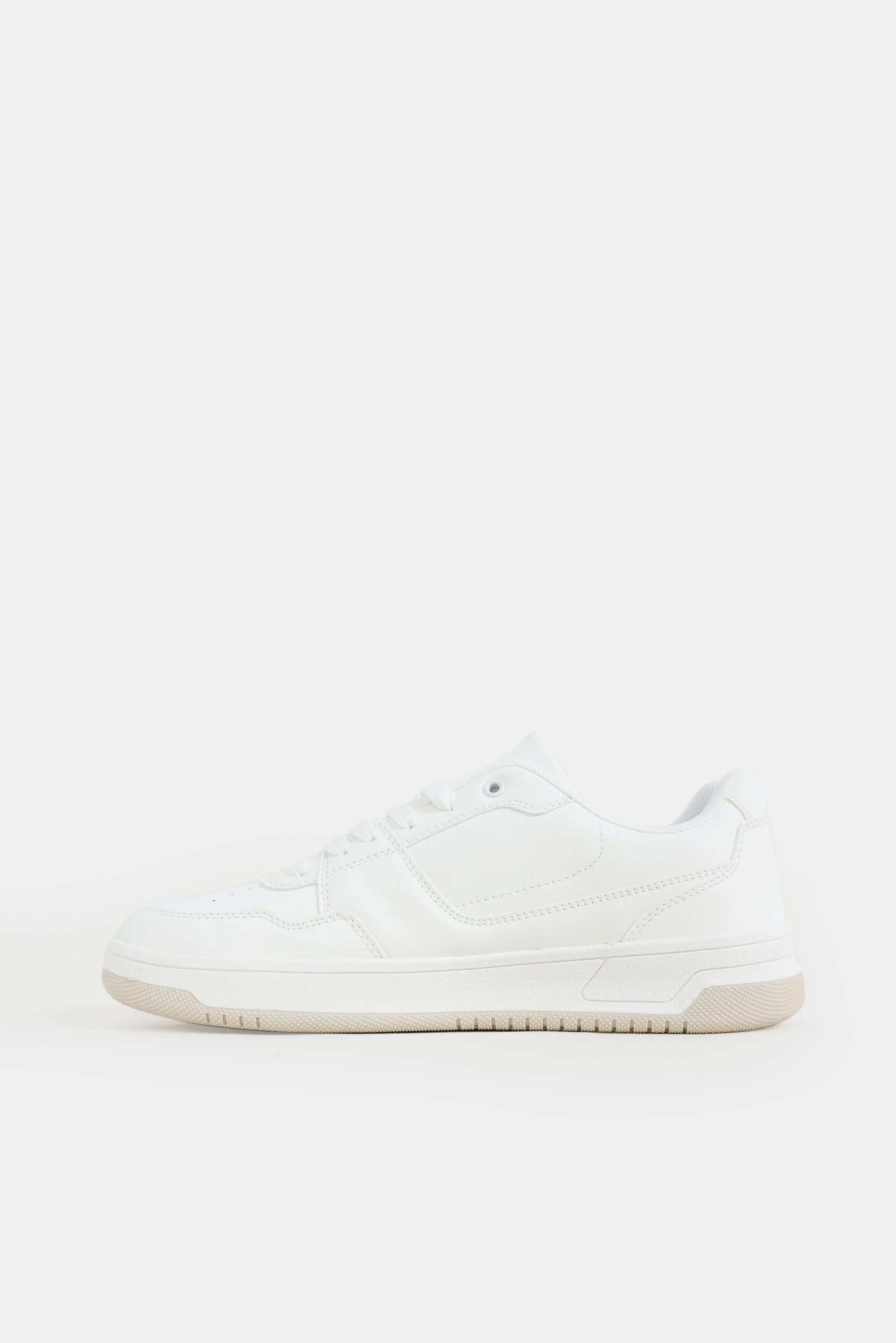 Basic Sneakers - Image 5