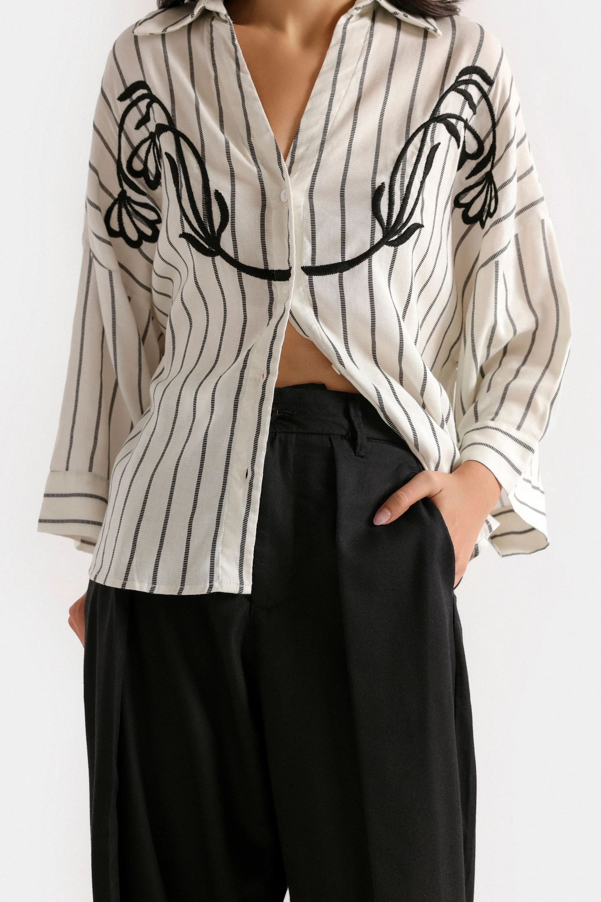 Pleated Loose Pants - Image 2