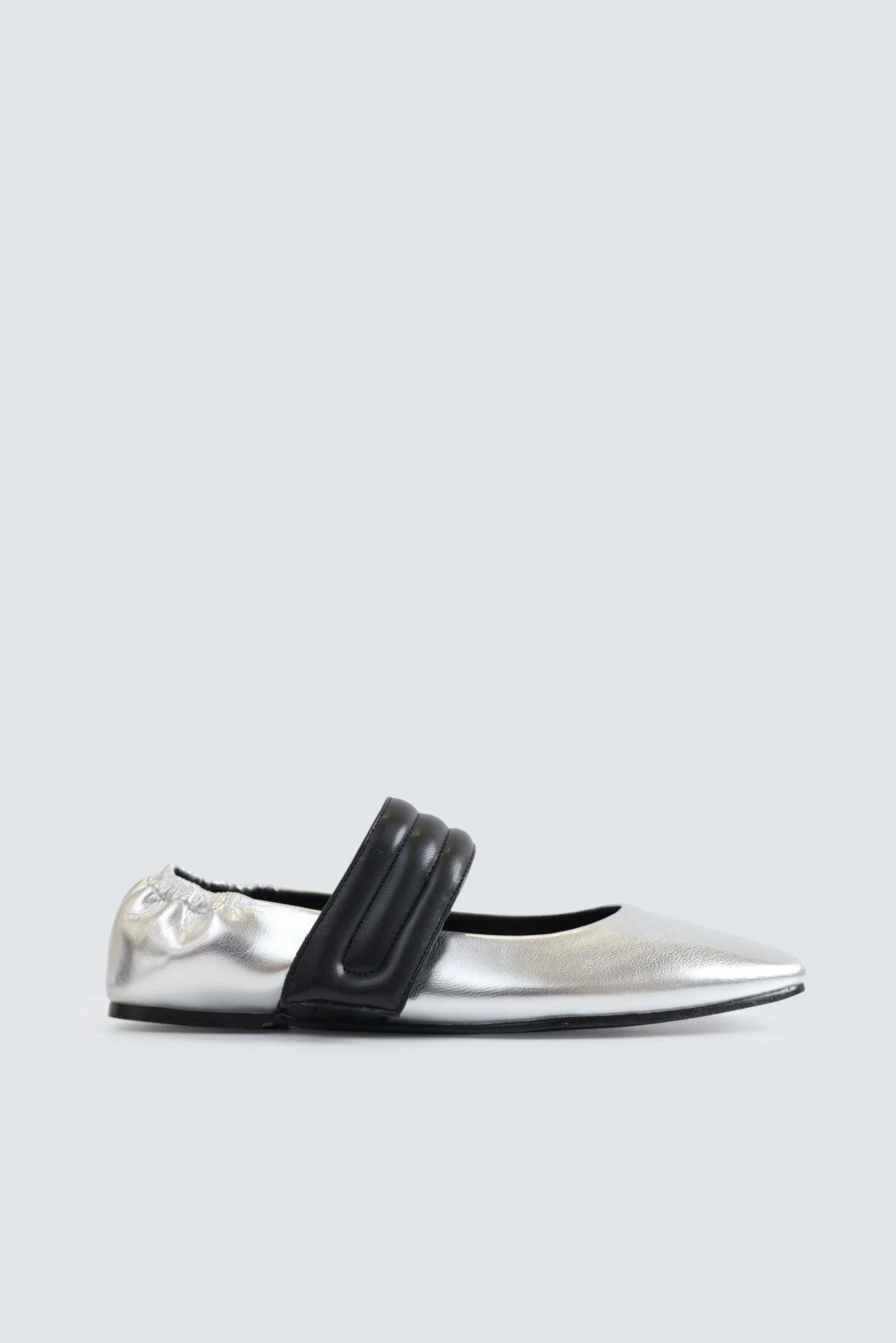 Ballerina Metallic Pumps