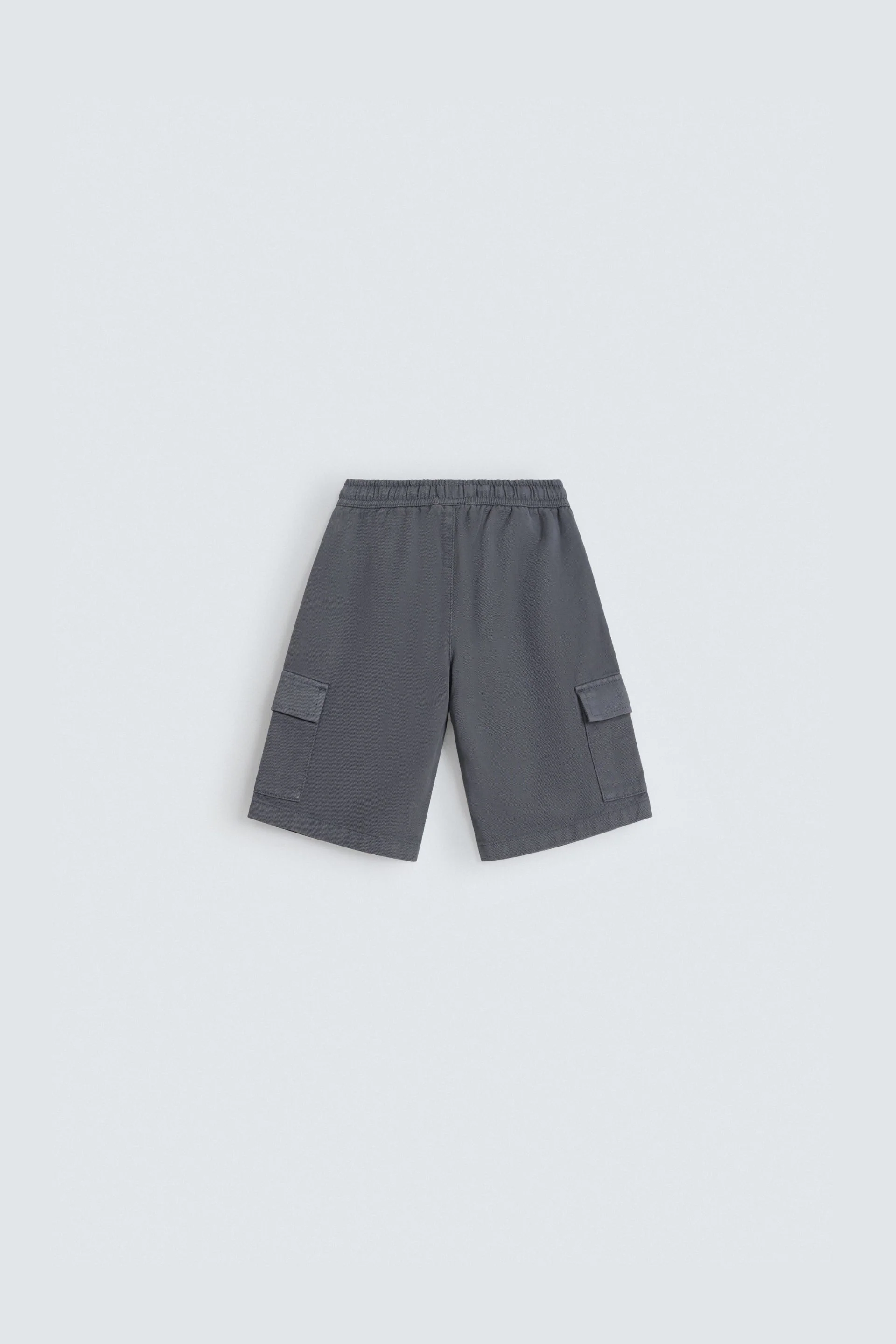 Relaxed Fit Cargo Shorts - Image 3